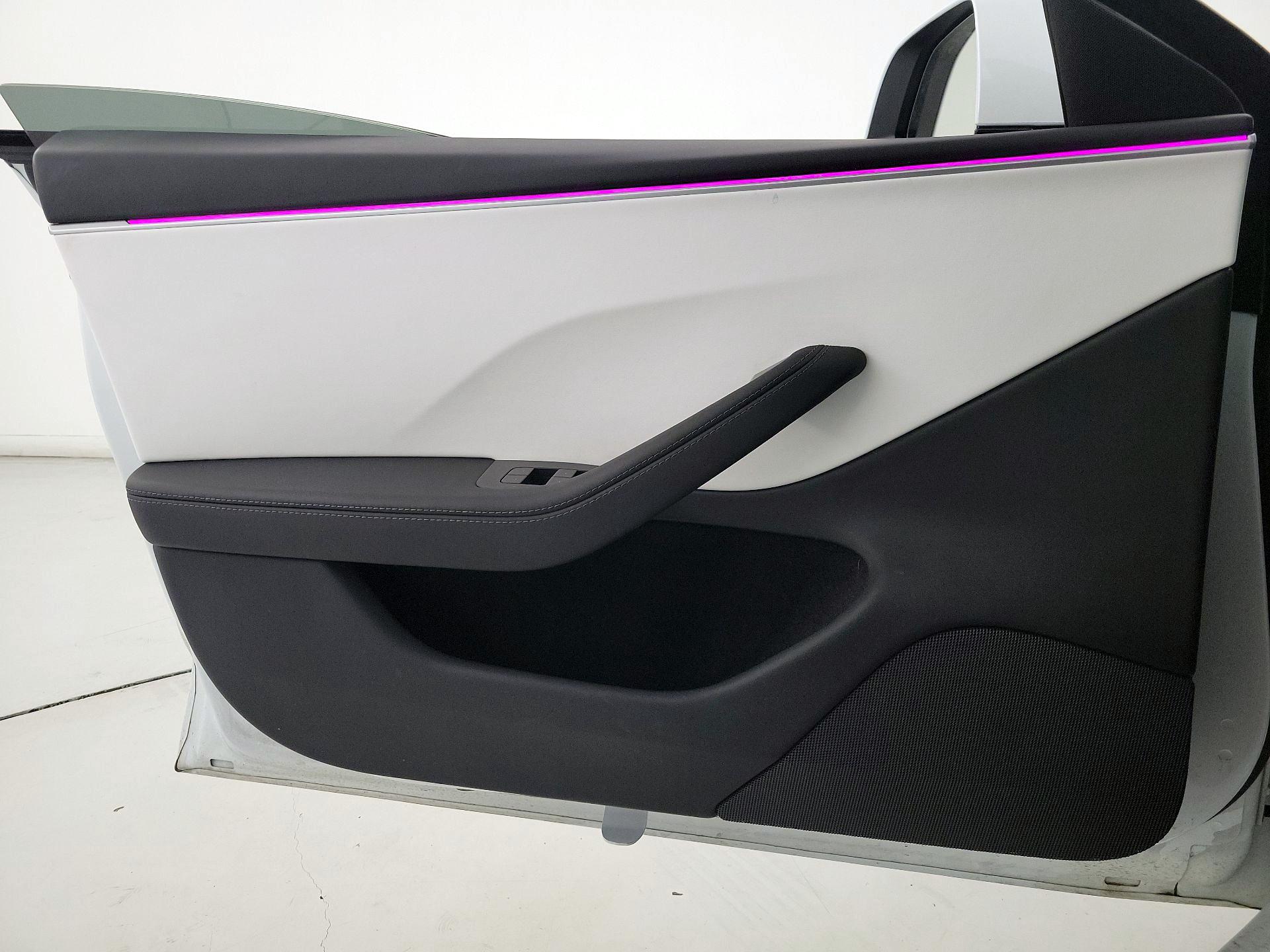 Thumbnail: 2025 Tesla Model 3 - 12