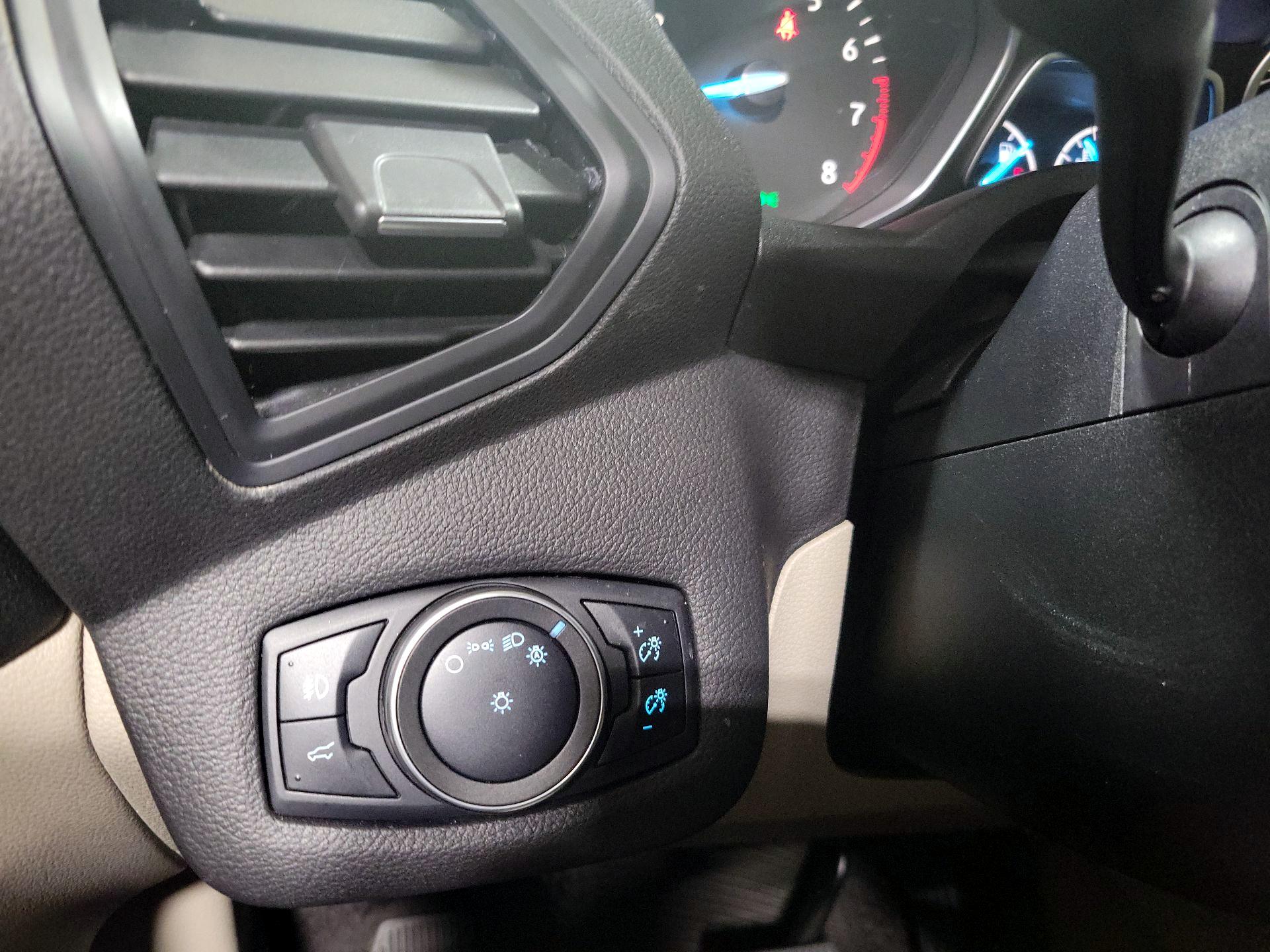 Thumbnail: 2018 Ford Escape - 13