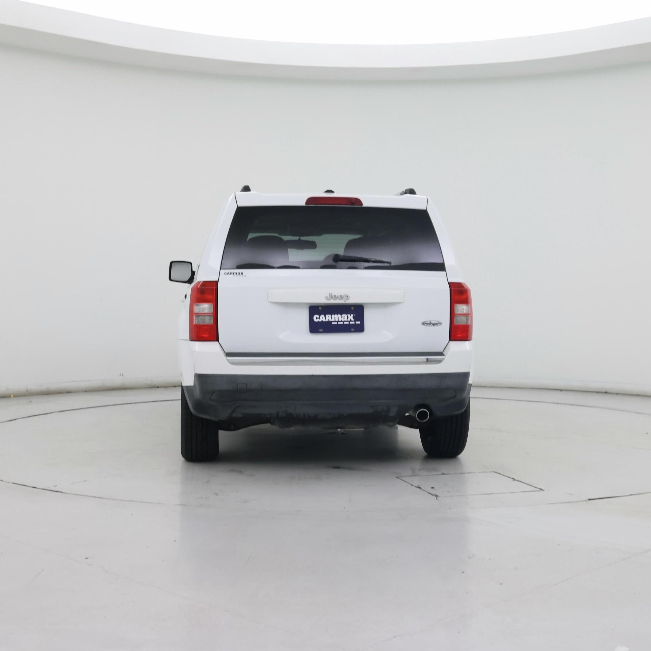 Thumbnail: 2016 Jeep Patriot - 6