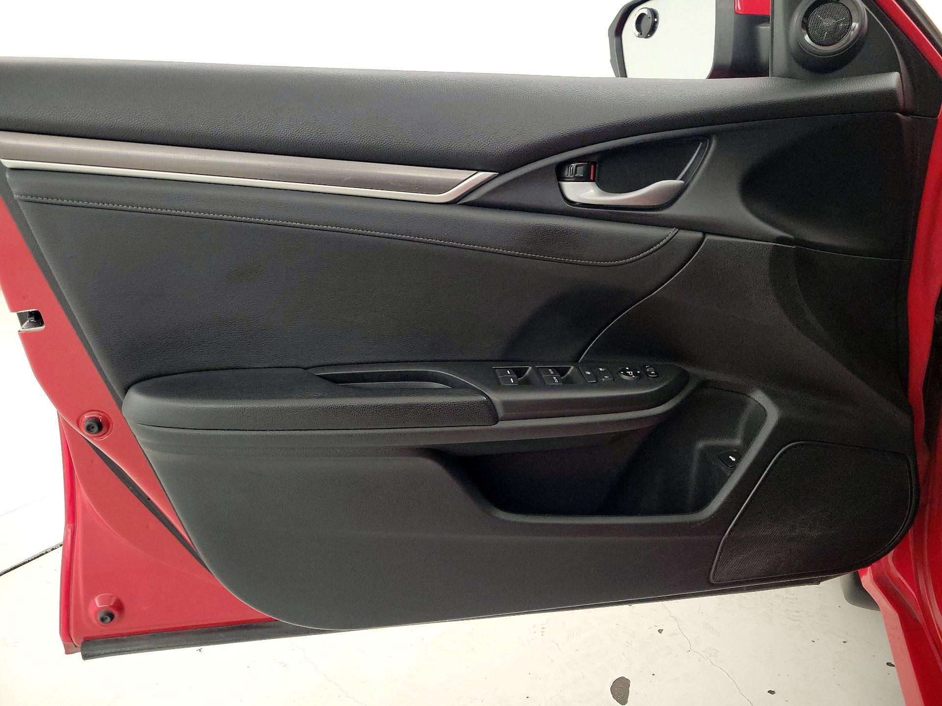 Thumbnail: 2020 Honda Civic - 12