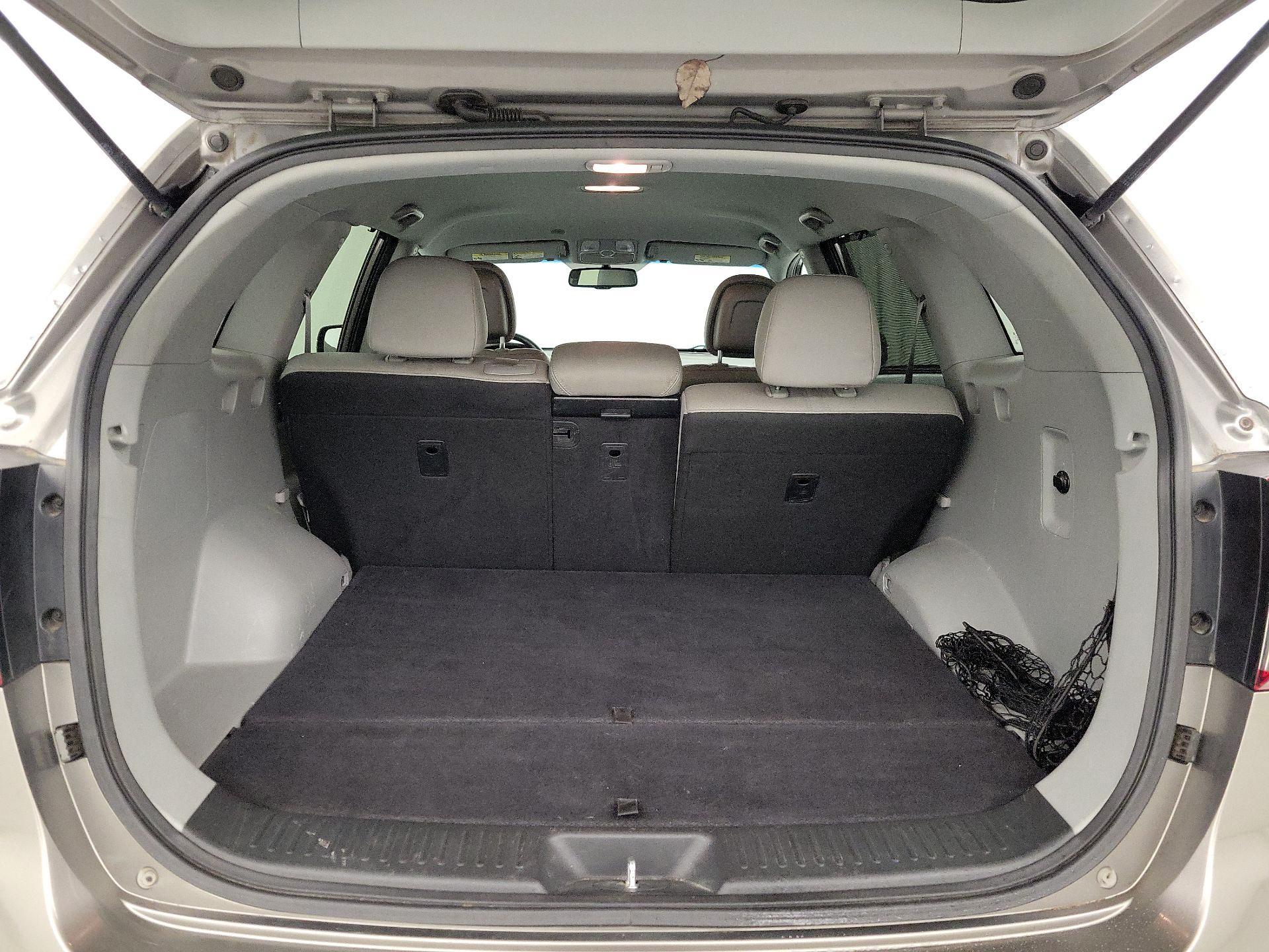 Thumbnail: 2015 Kia Sorento - 19