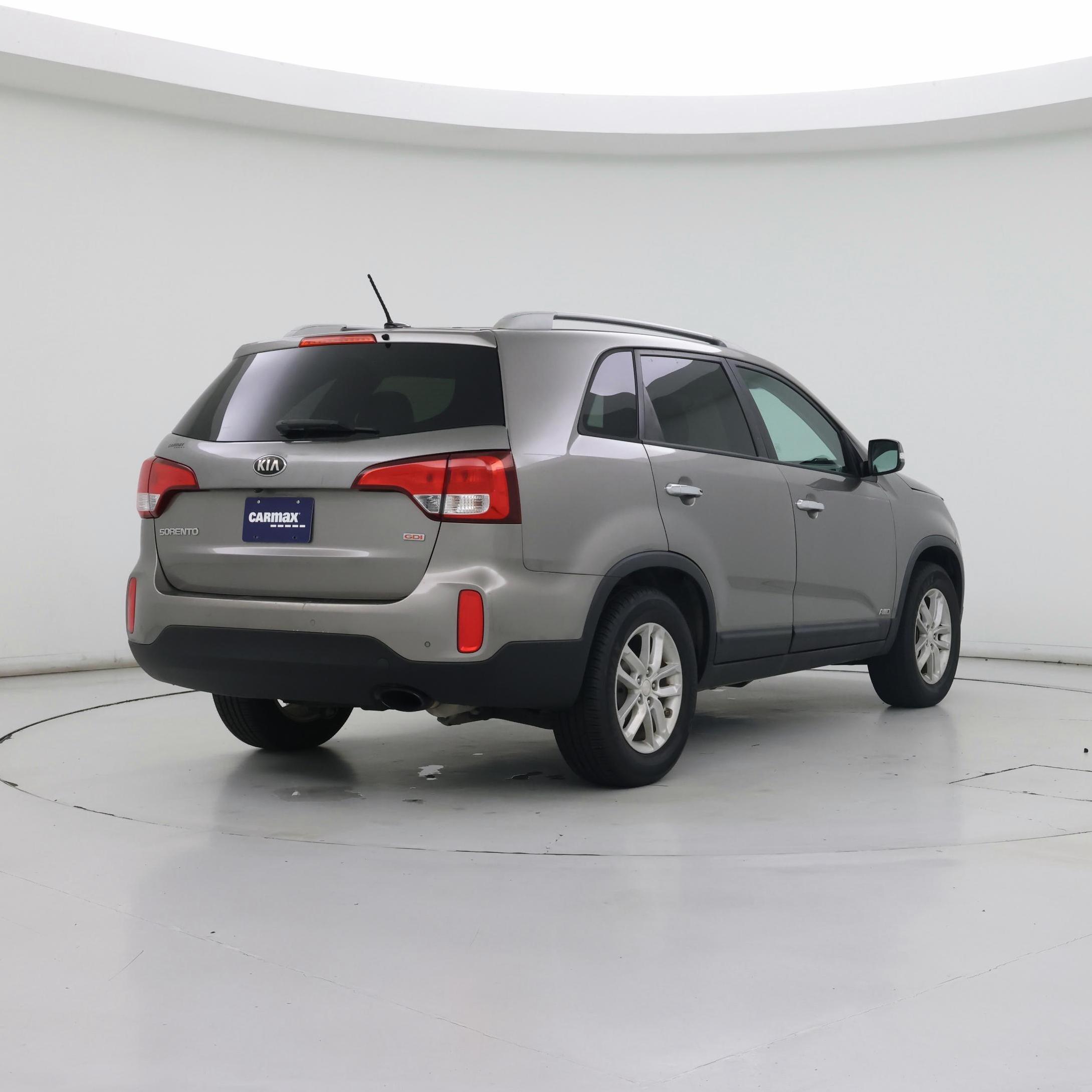 Thumbnail: 2015 Kia Sorento - 8