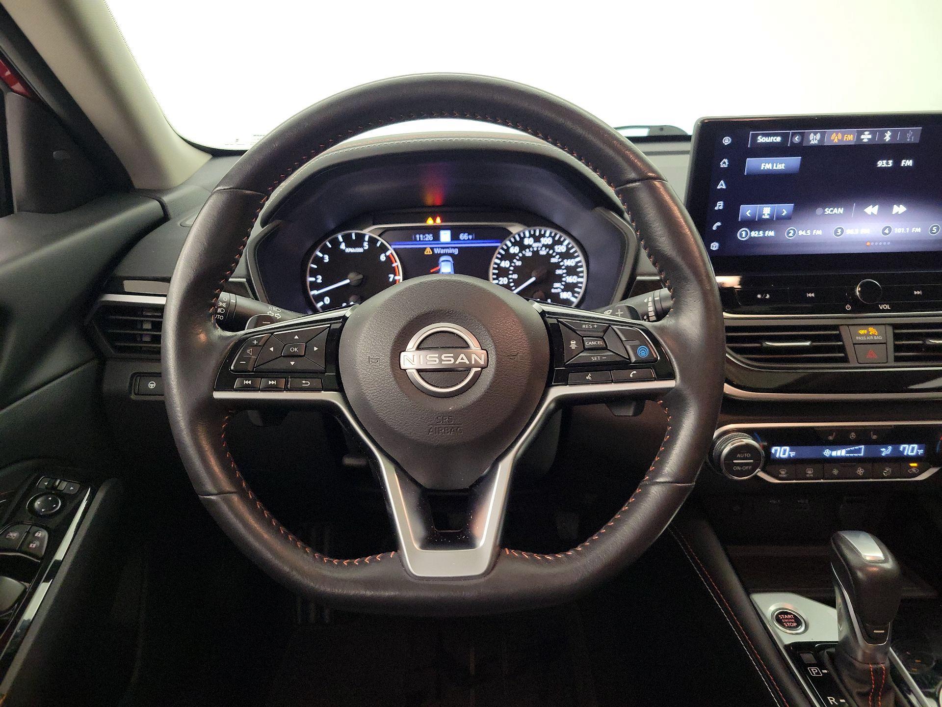 Thumbnail: 2023 Nissan Altima - 10