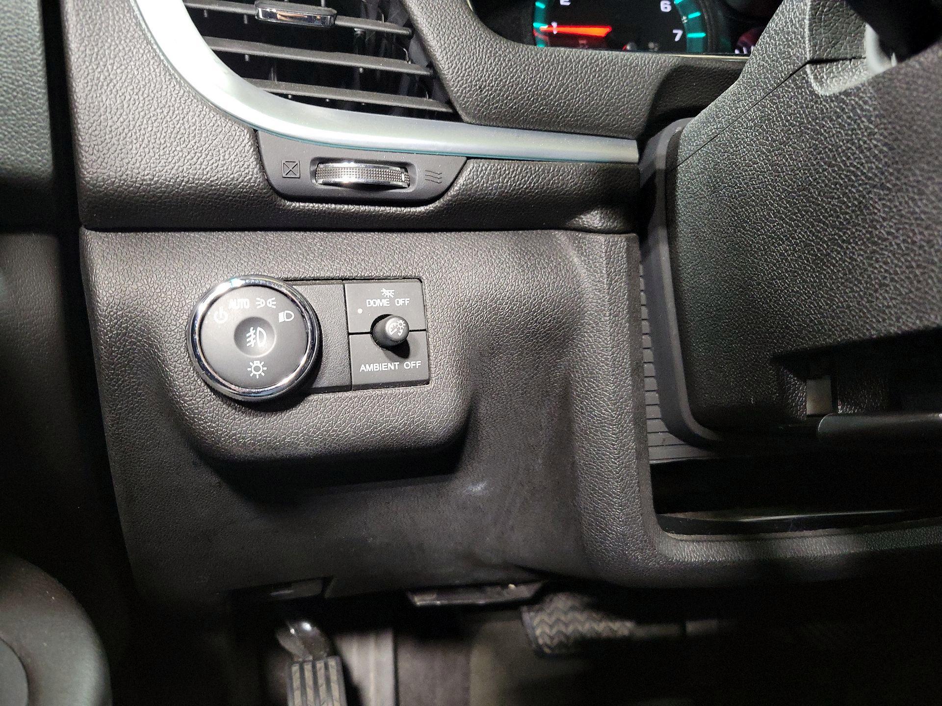 Thumbnail: 2015 Chevrolet Traverse - 13