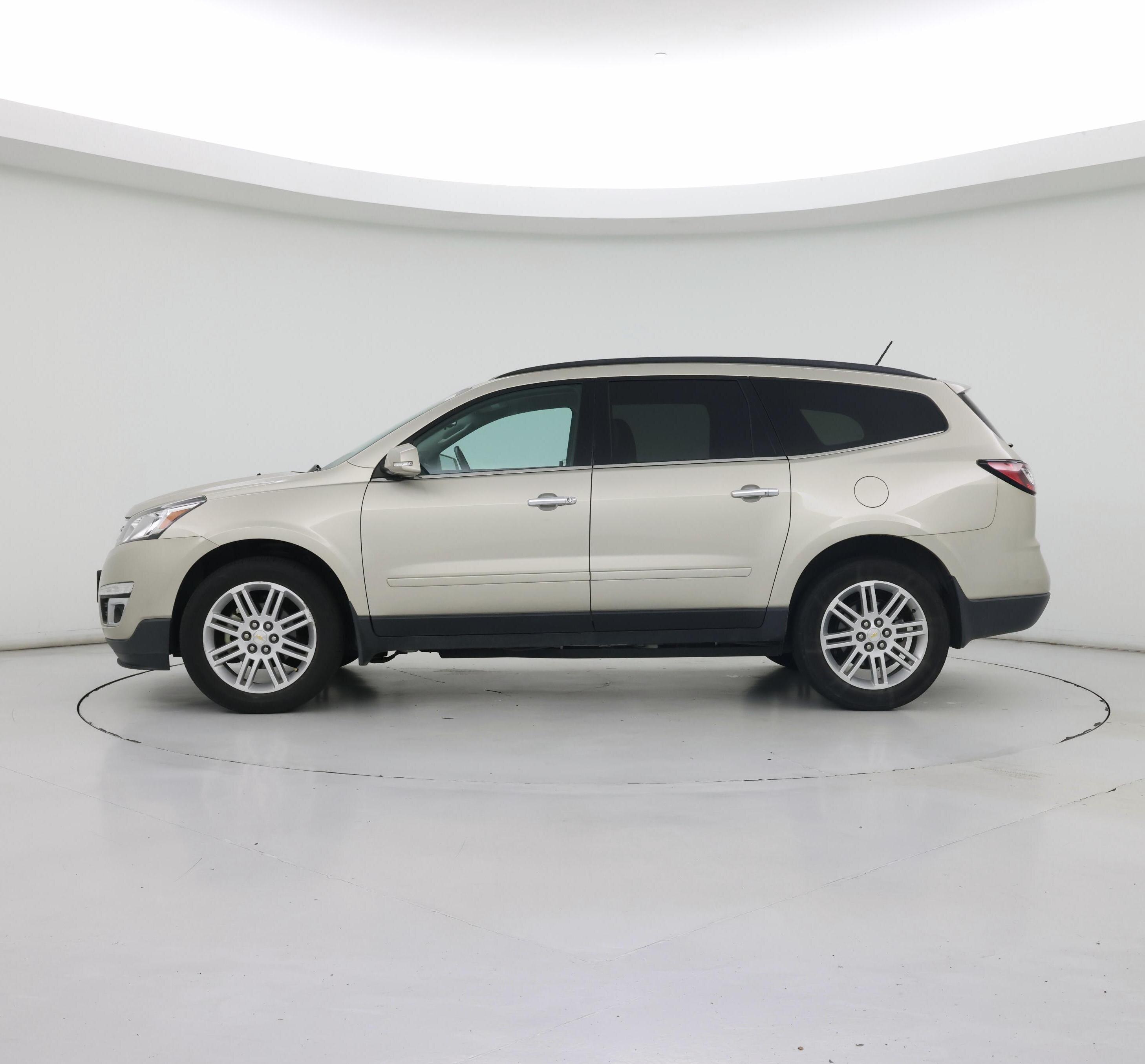 Thumbnail: 2015 Chevrolet Traverse - 3