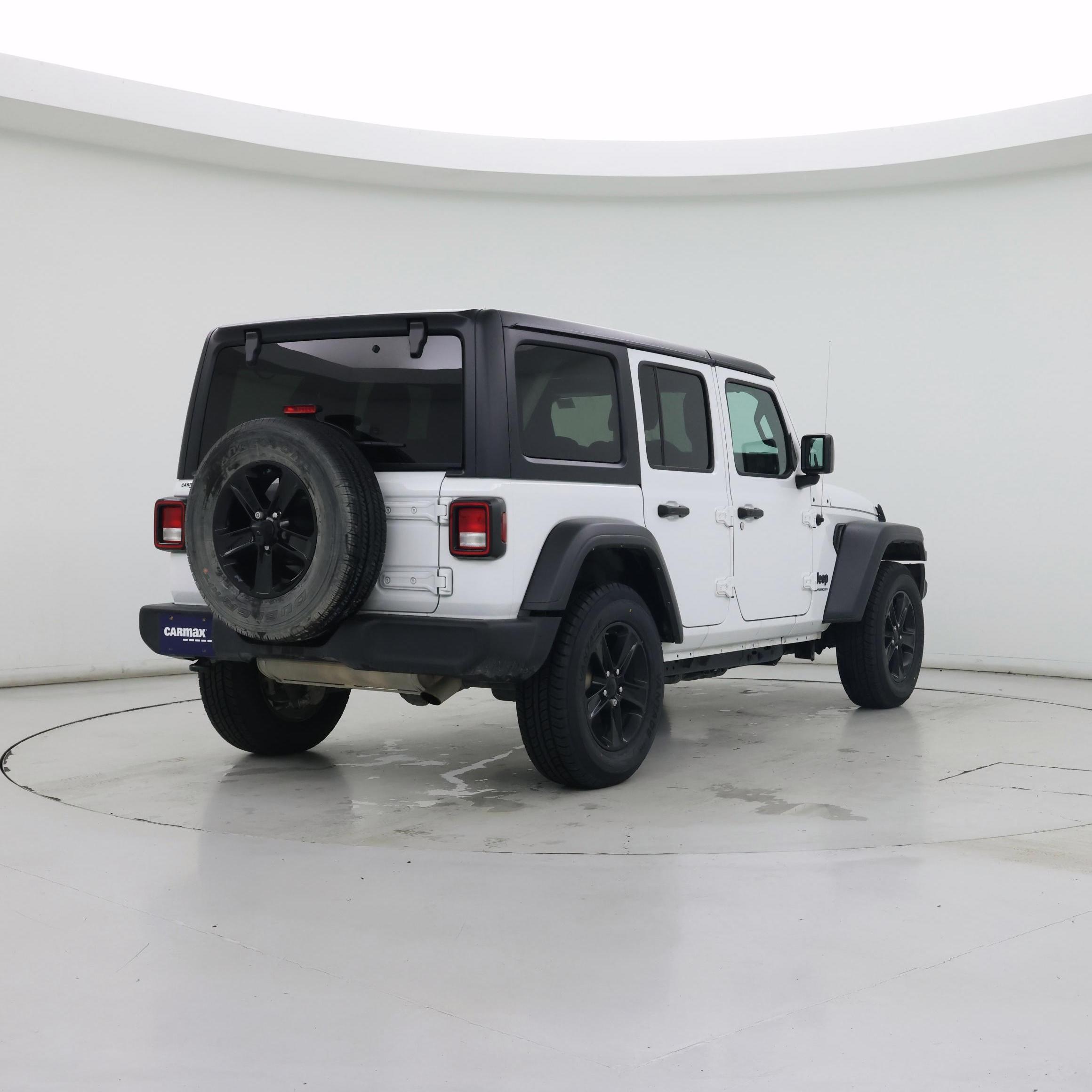 Thumbnail: 2023 Jeep Wrangler - 8