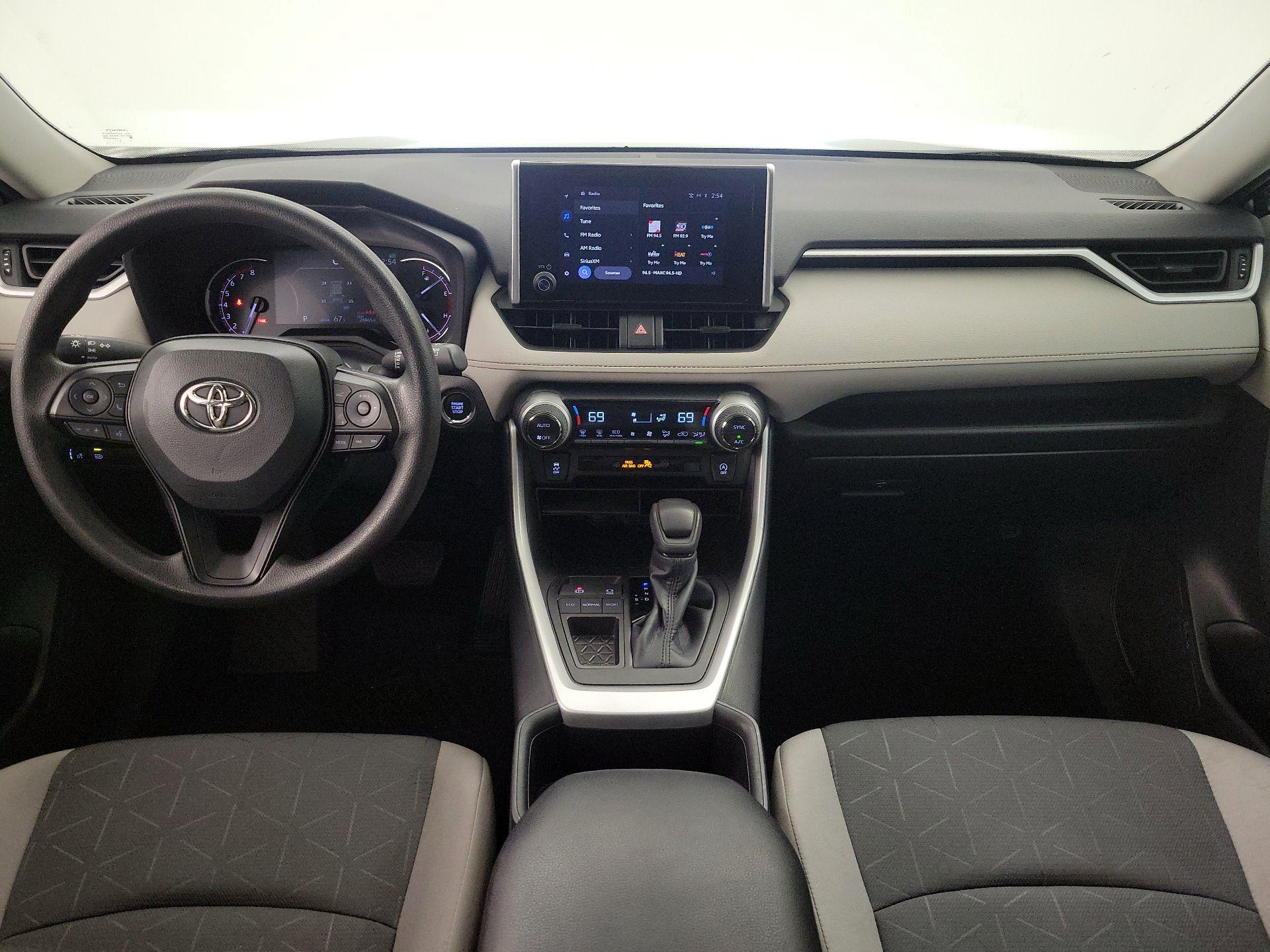 Thumbnail: 2023 Toyota RAV4 - 9