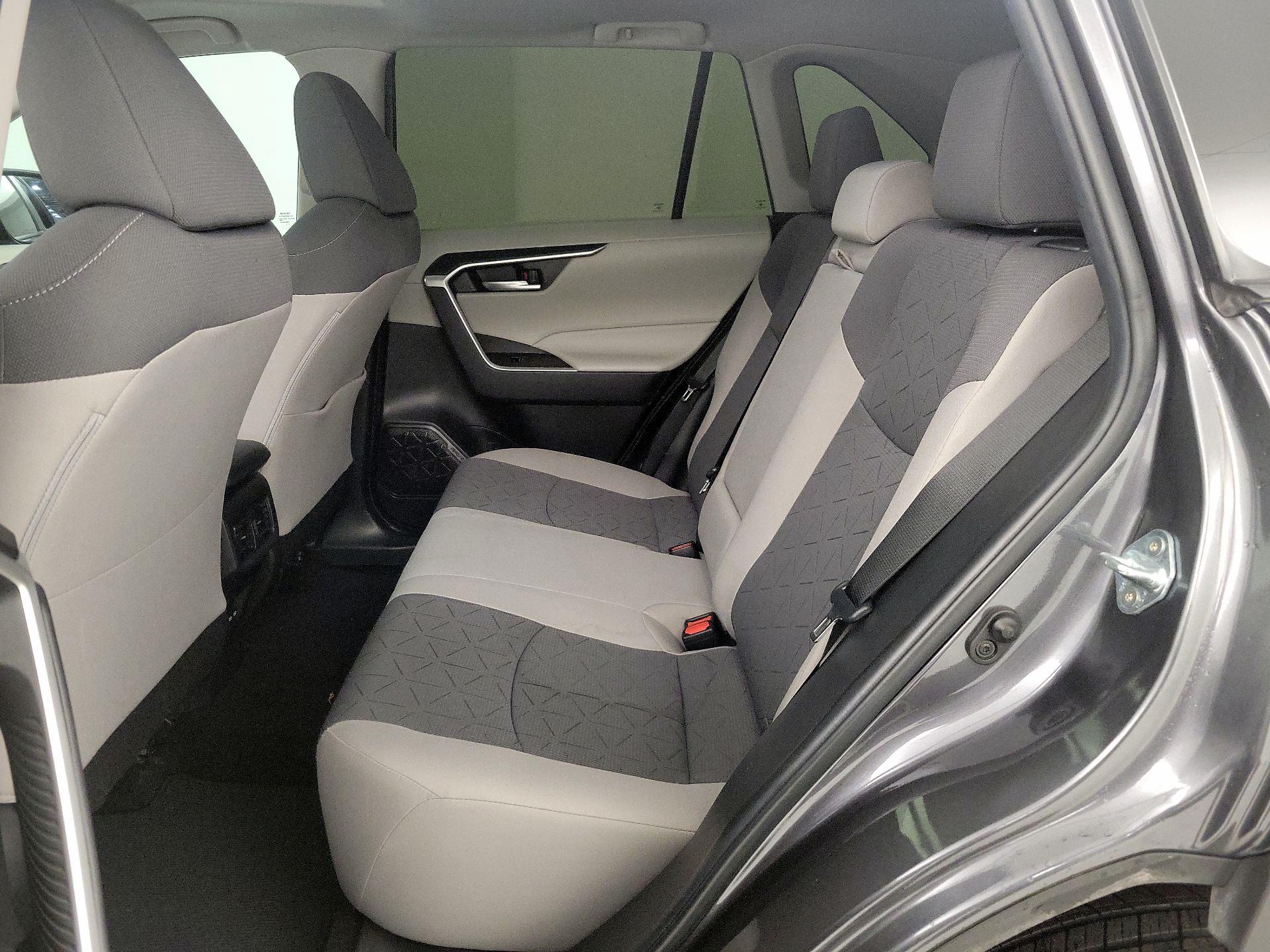 Thumbnail: 2023 Toyota RAV4 - 19