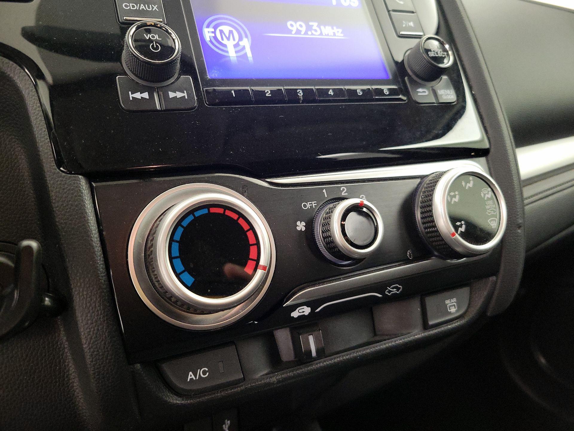 Thumbnail: 2015 Honda Fit - 16