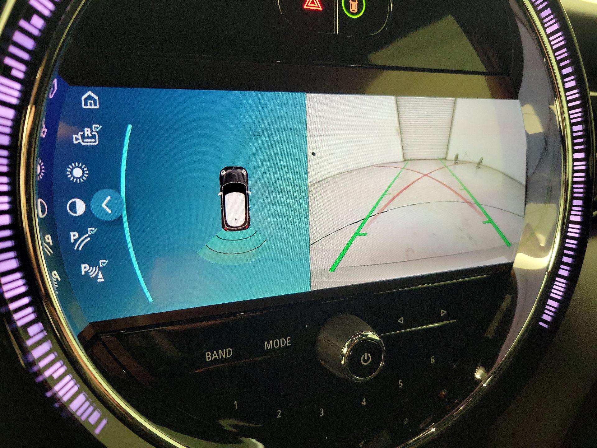 Thumbnail: 2022 MINI Cooper Hardtop - 15