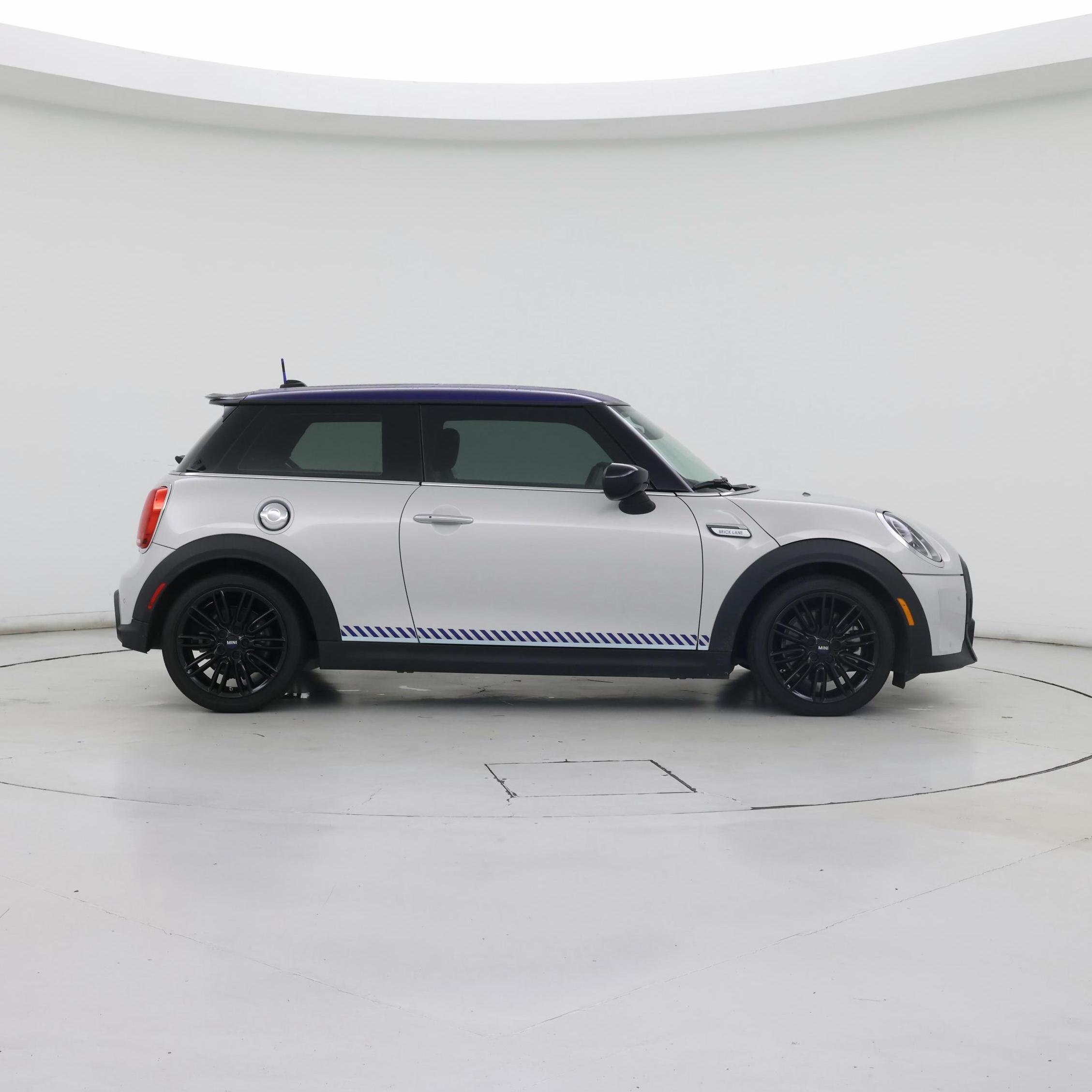 Thumbnail: 2022 MINI Cooper Hardtop - 7