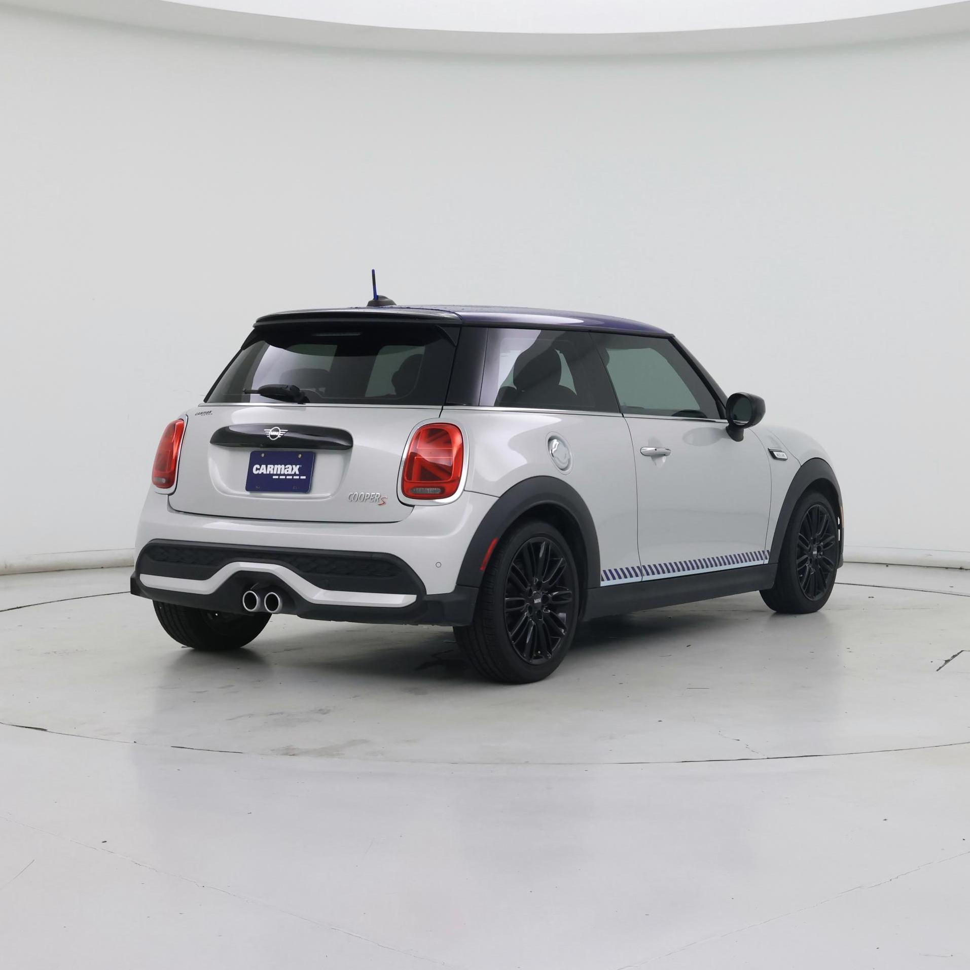 Thumbnail: 2022 MINI Cooper Hardtop - 8