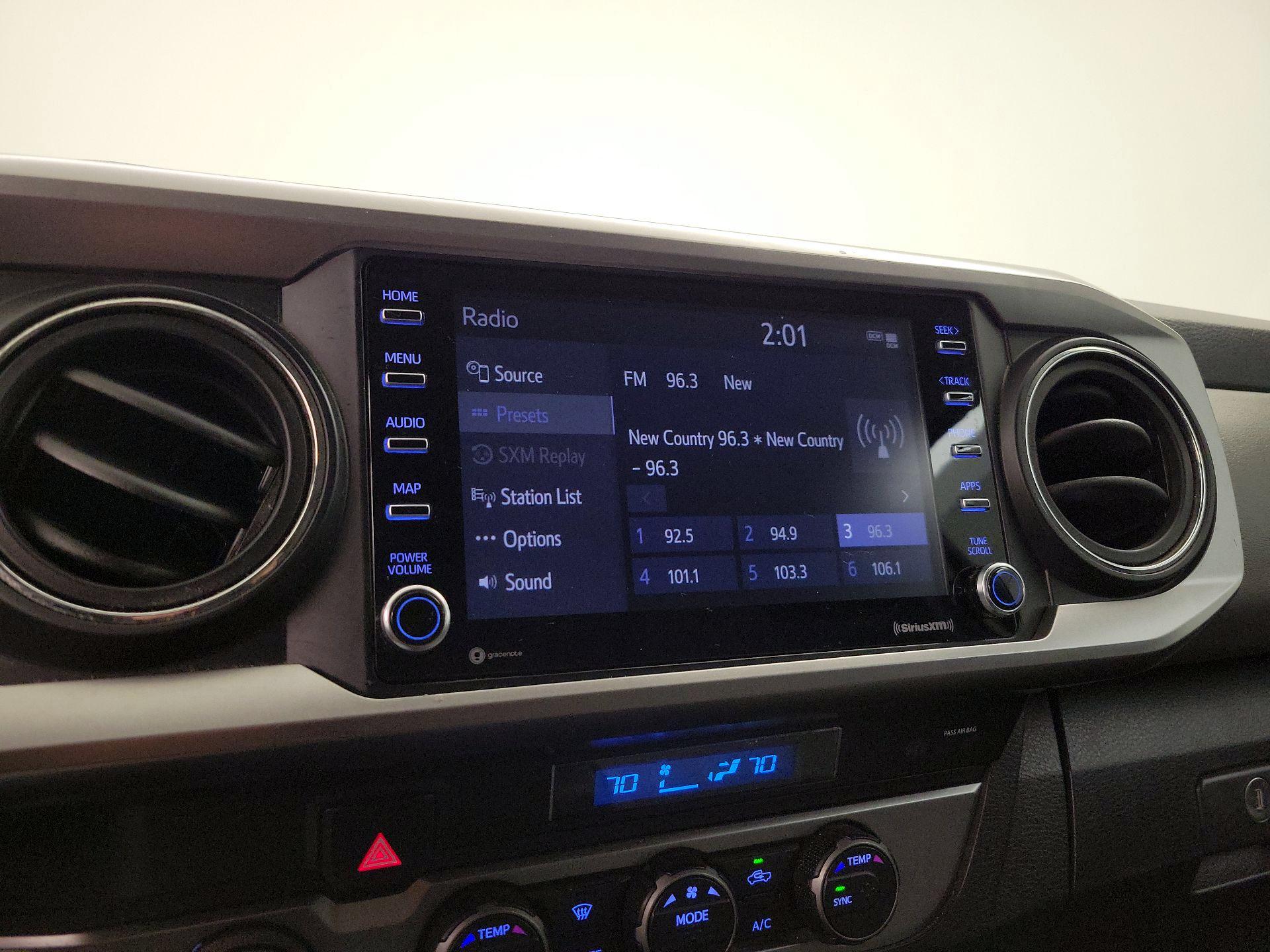 Thumbnail: 2023 Toyota Tacoma - 15