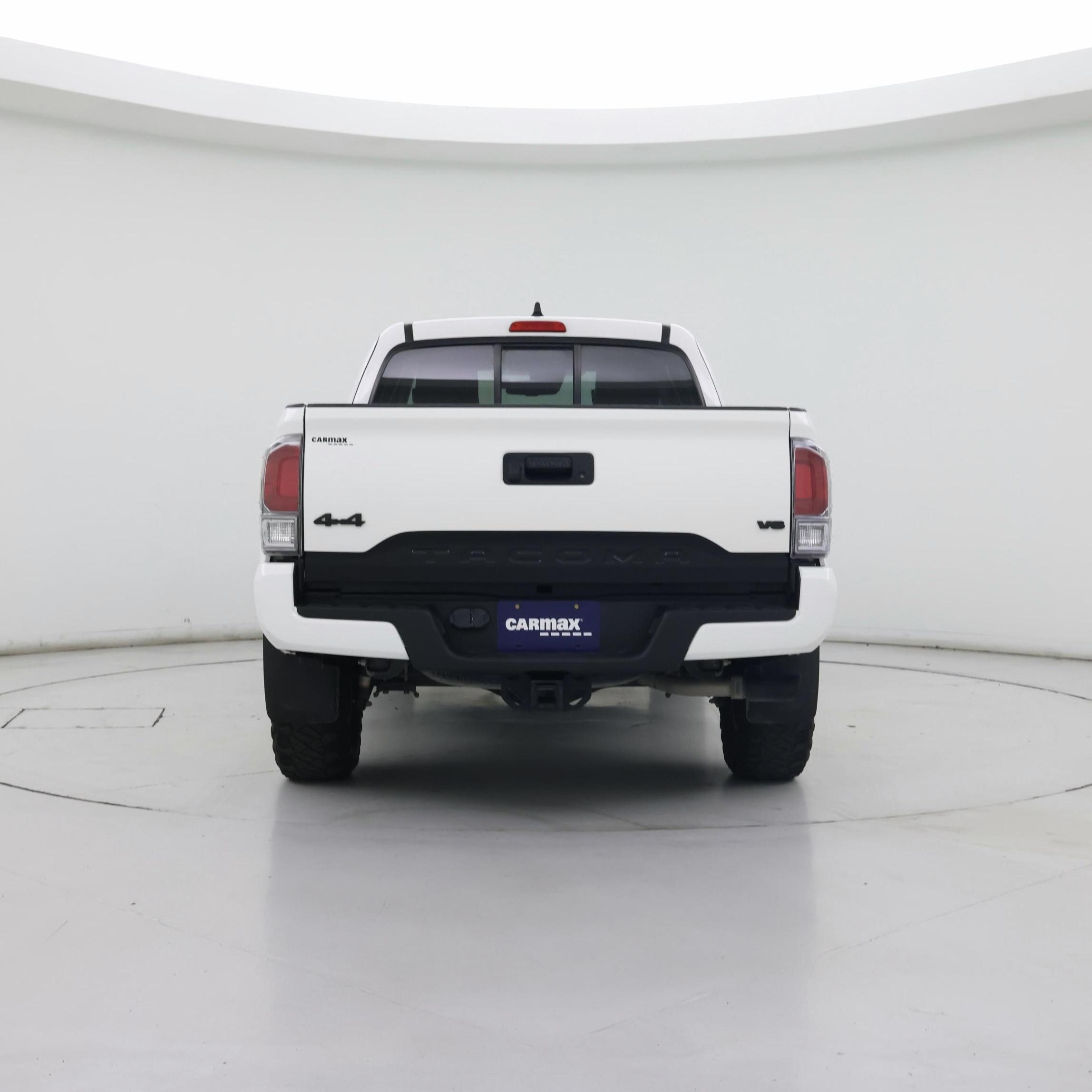 Thumbnail: 2023 Toyota Tacoma - 6