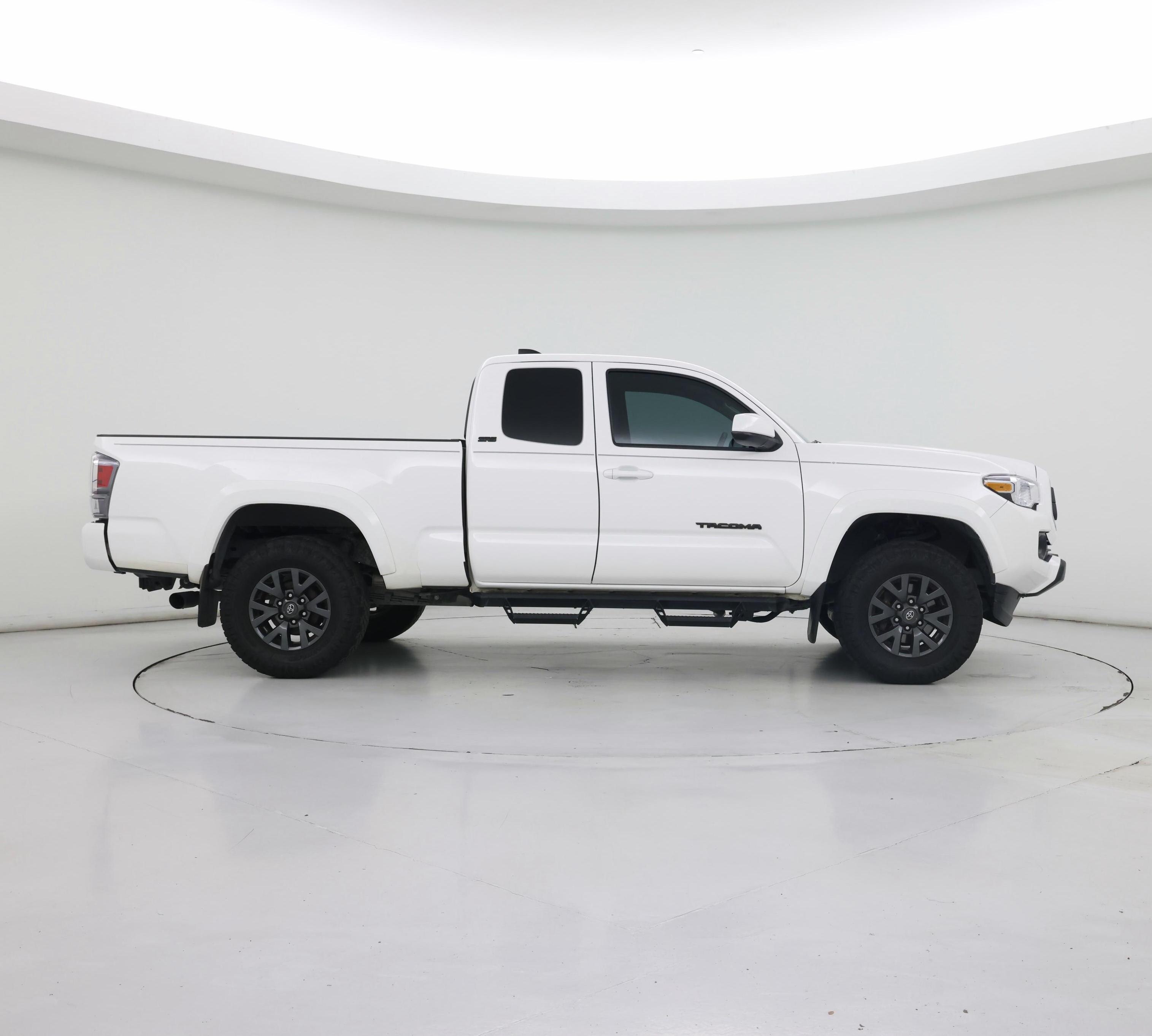 Thumbnail: 2023 Toyota Tacoma - 7