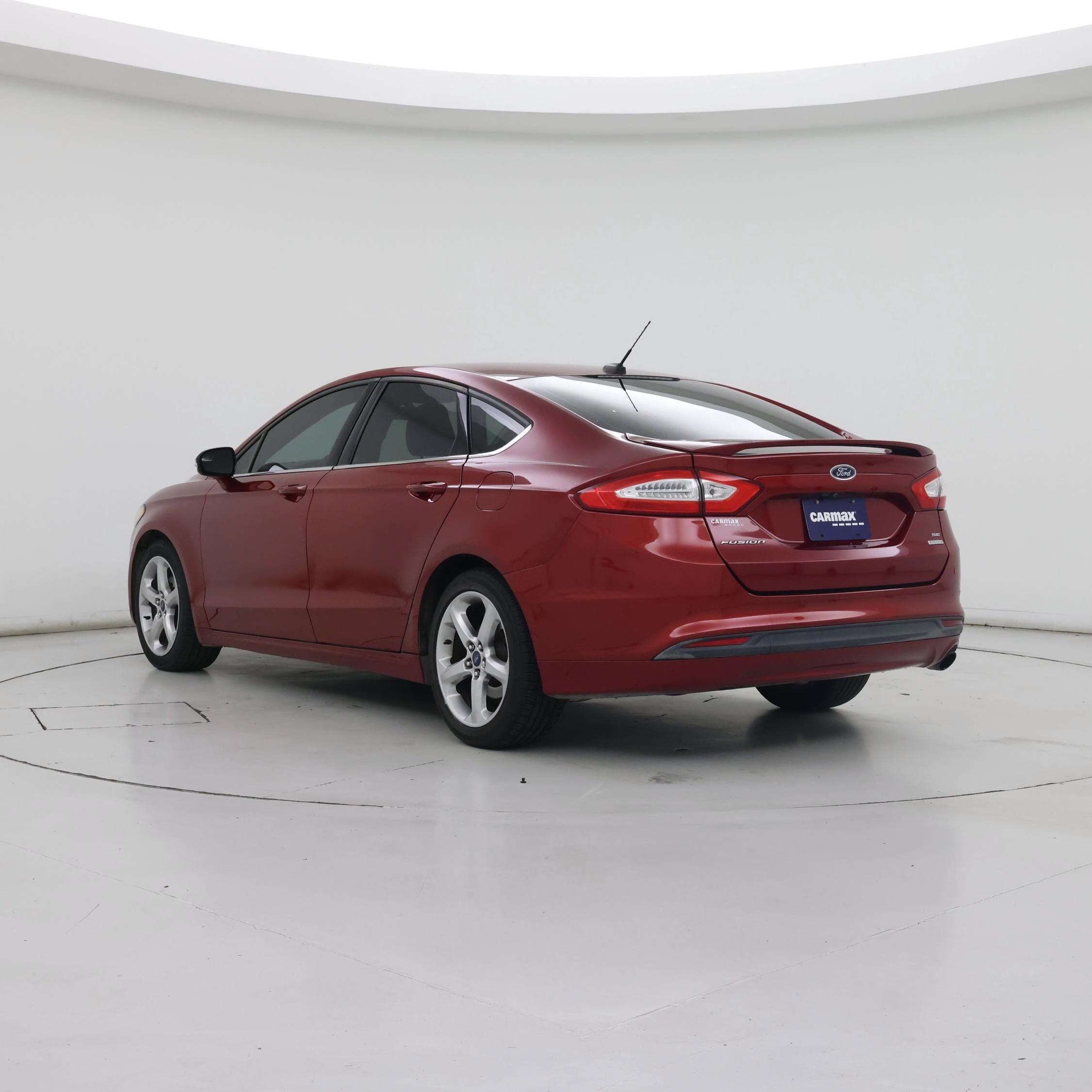 Thumbnail: 2016 Ford Fusion - 2