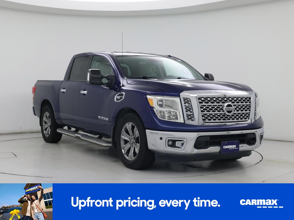 2017 Nissan Titan SV
