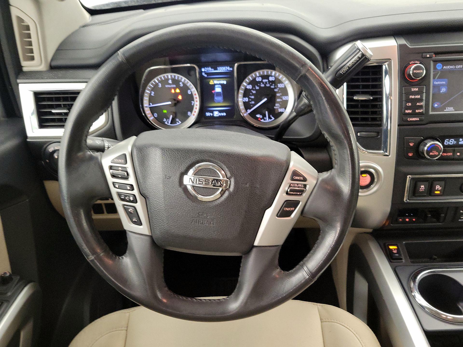 Thumbnail: 2017 Nissan Titan - 10