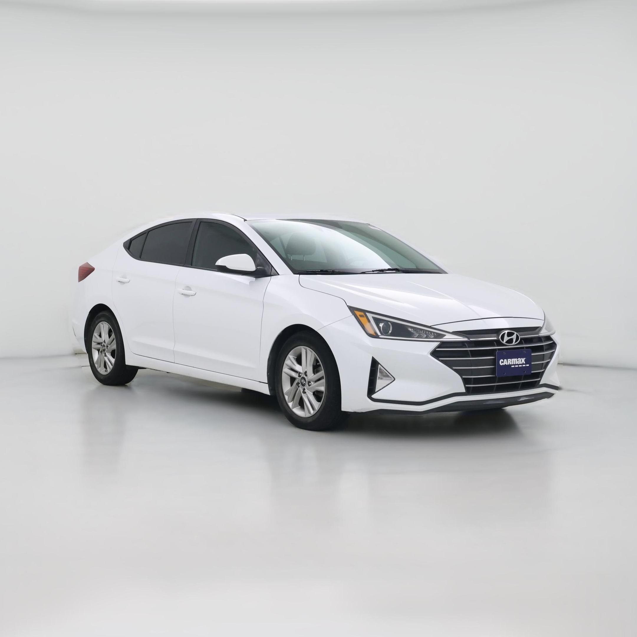 Thumbnail: 2019 Hyundai Elantra - 1