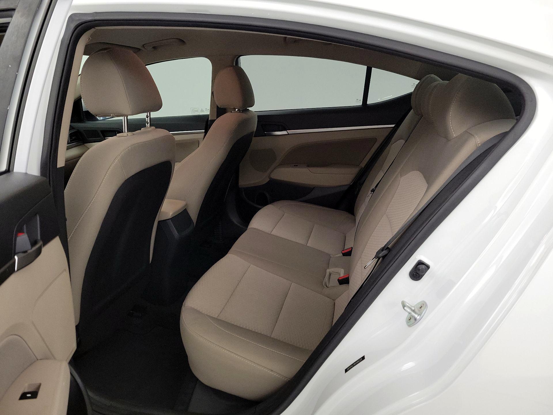 Thumbnail: 2019 Hyundai Elantra - 18