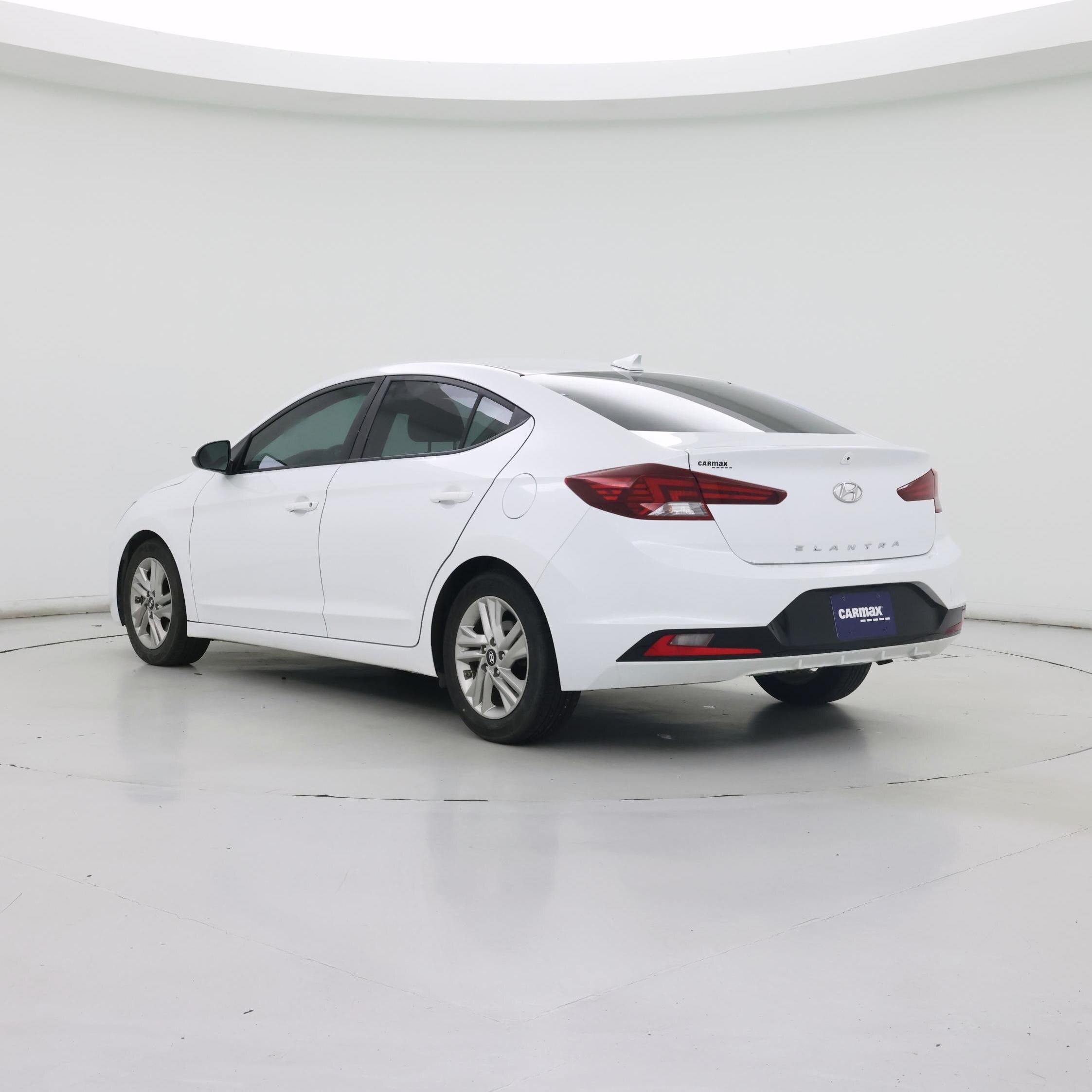 Thumbnail: 2019 Hyundai Elantra - 2
