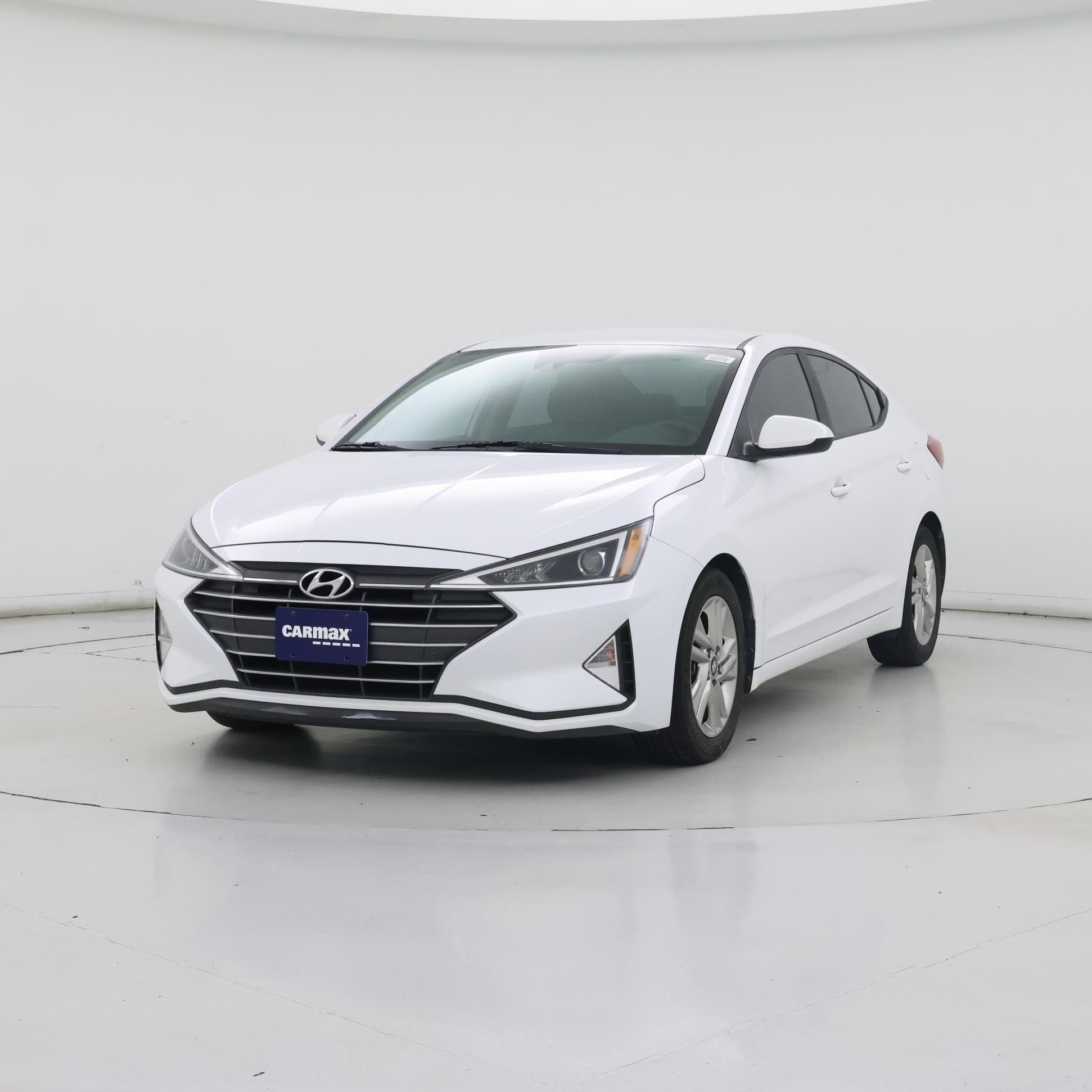 Thumbnail: 2019 Hyundai Elantra - 4