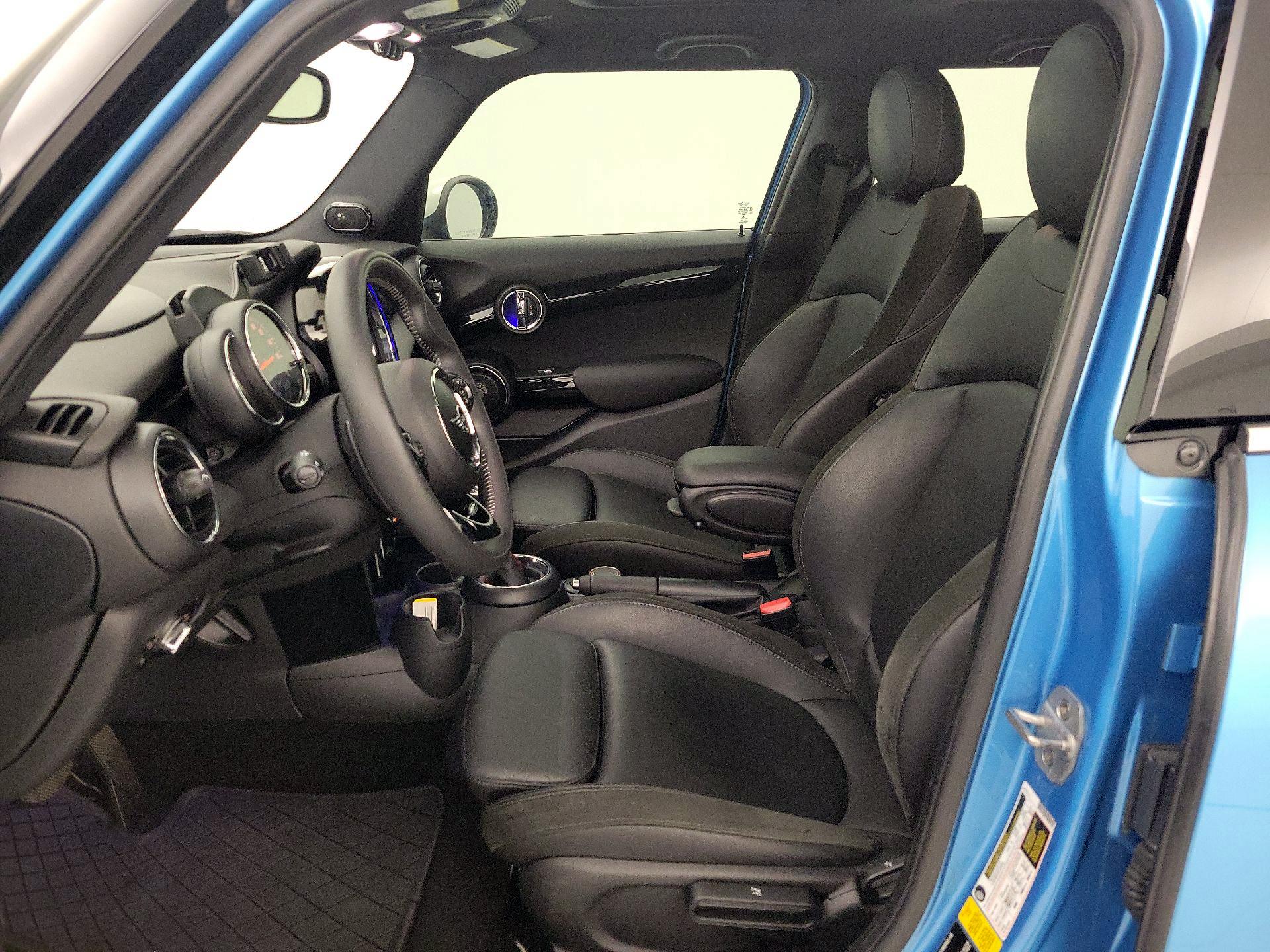 Thumbnail: 2019 MINI Cooper Hardtop - 11