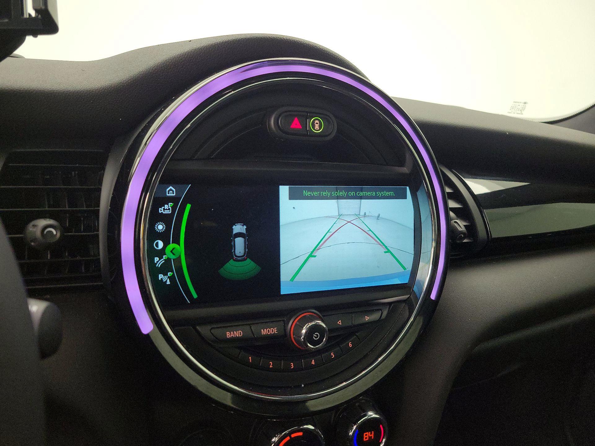 Thumbnail: 2019 MINI Cooper Hardtop - 15