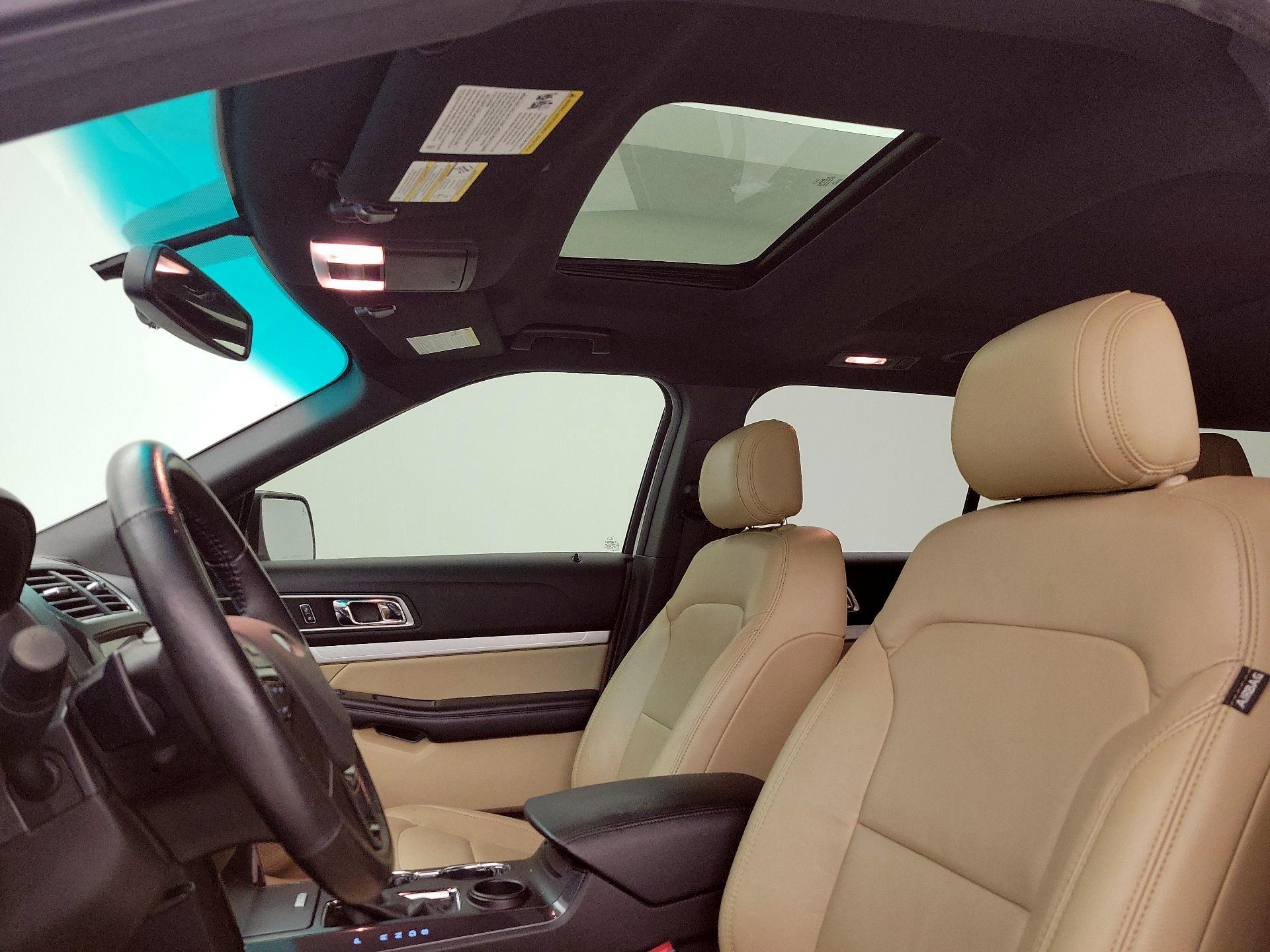 Thumbnail: 2017 Ford Explorer - 19