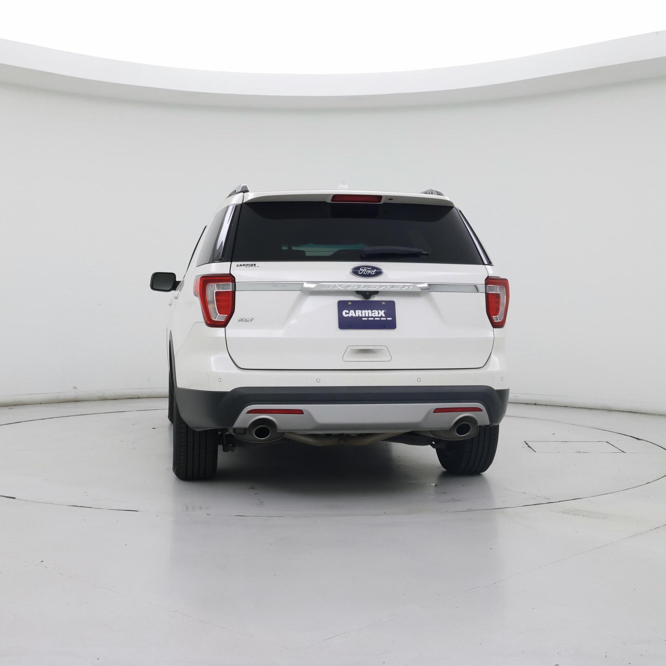 Thumbnail: 2017 Ford Explorer - 6