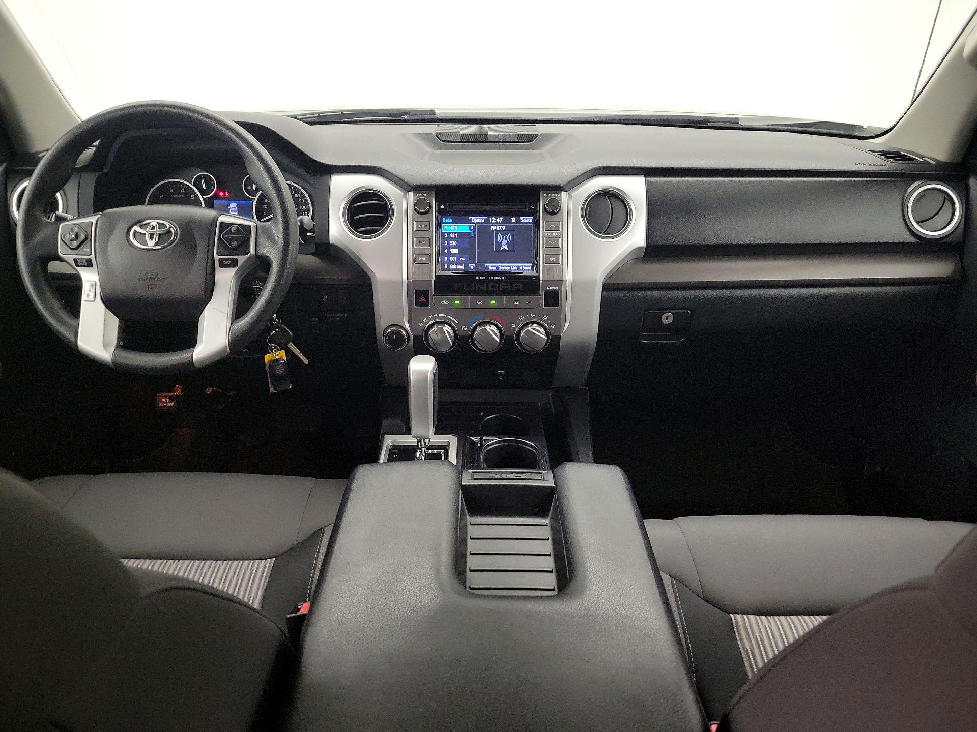 Thumbnail: 2016 Toyota Tundra - 9