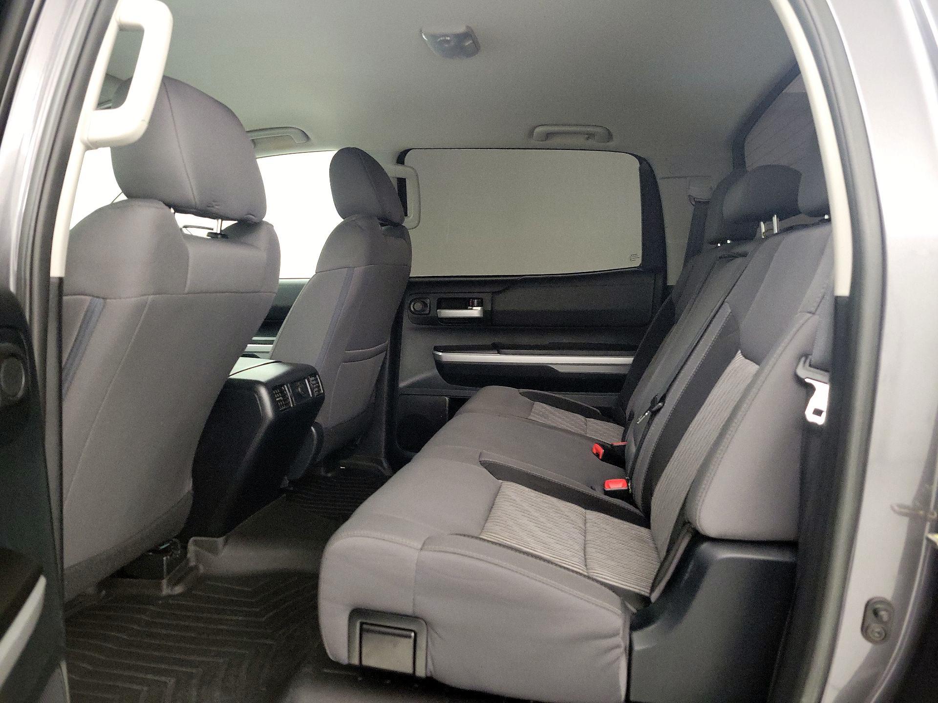 Thumbnail: 2016 Toyota Tundra - 18