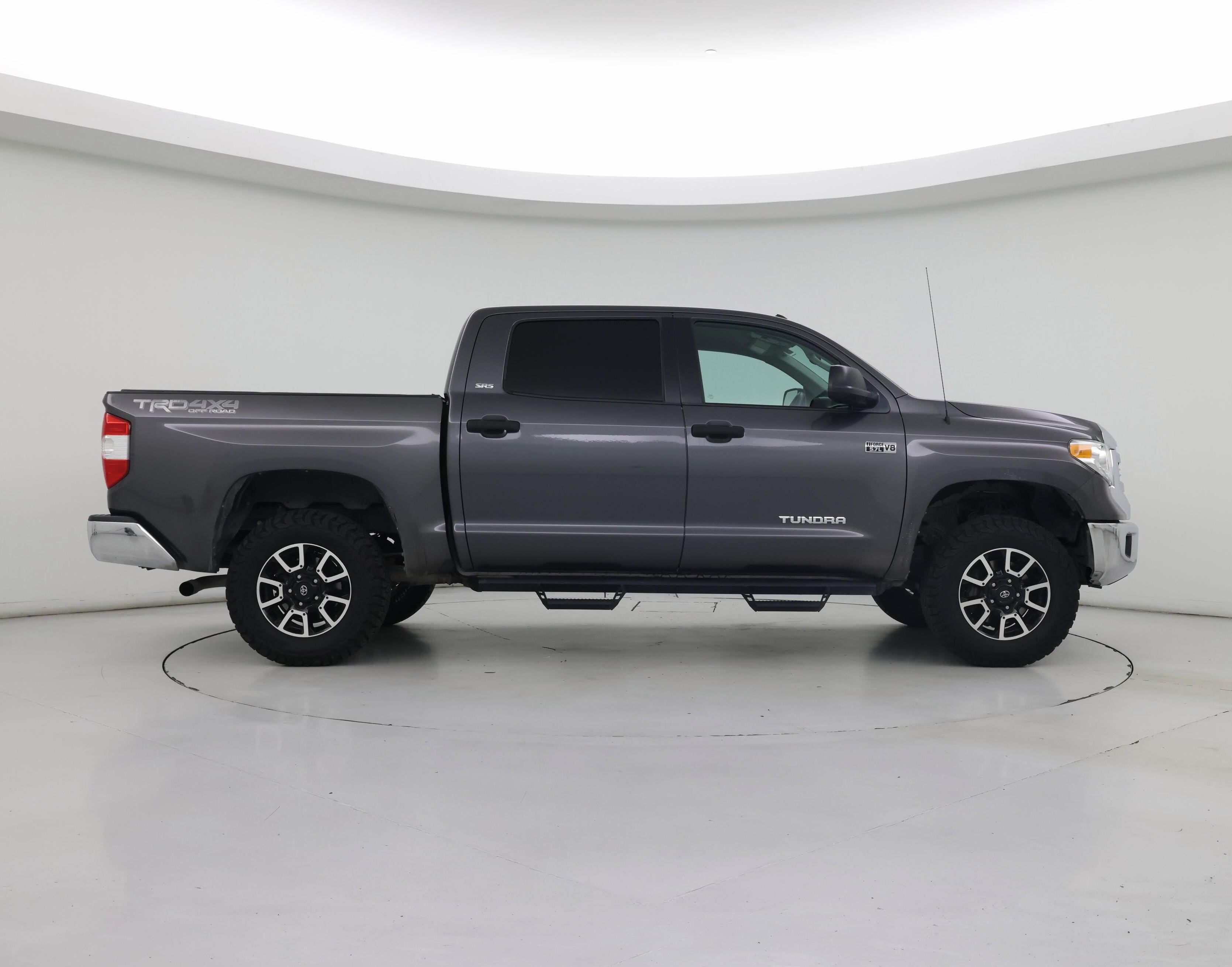 Thumbnail: 2016 Toyota Tundra - 7