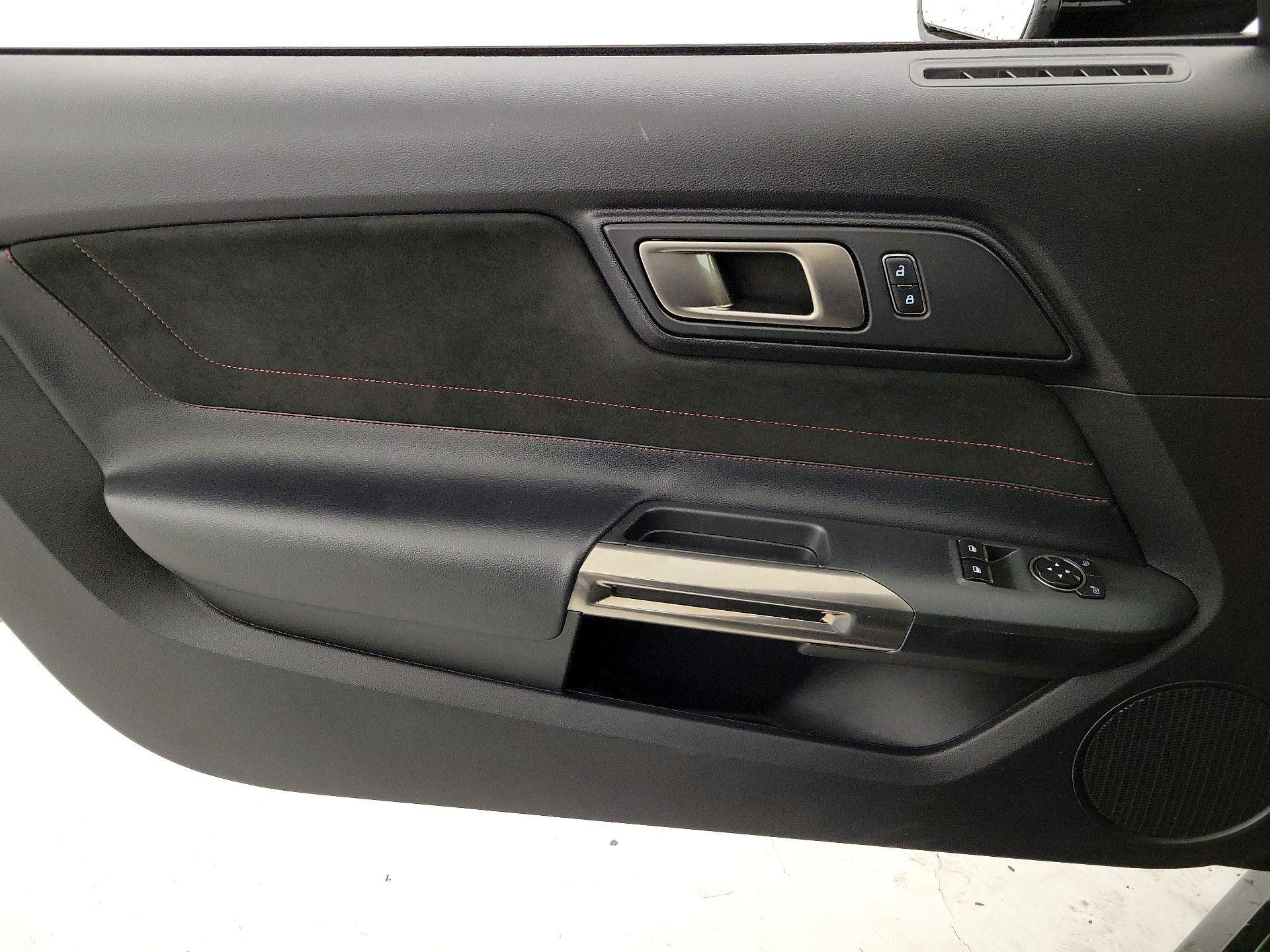 Thumbnail: 2016 Ford Mustang - 12