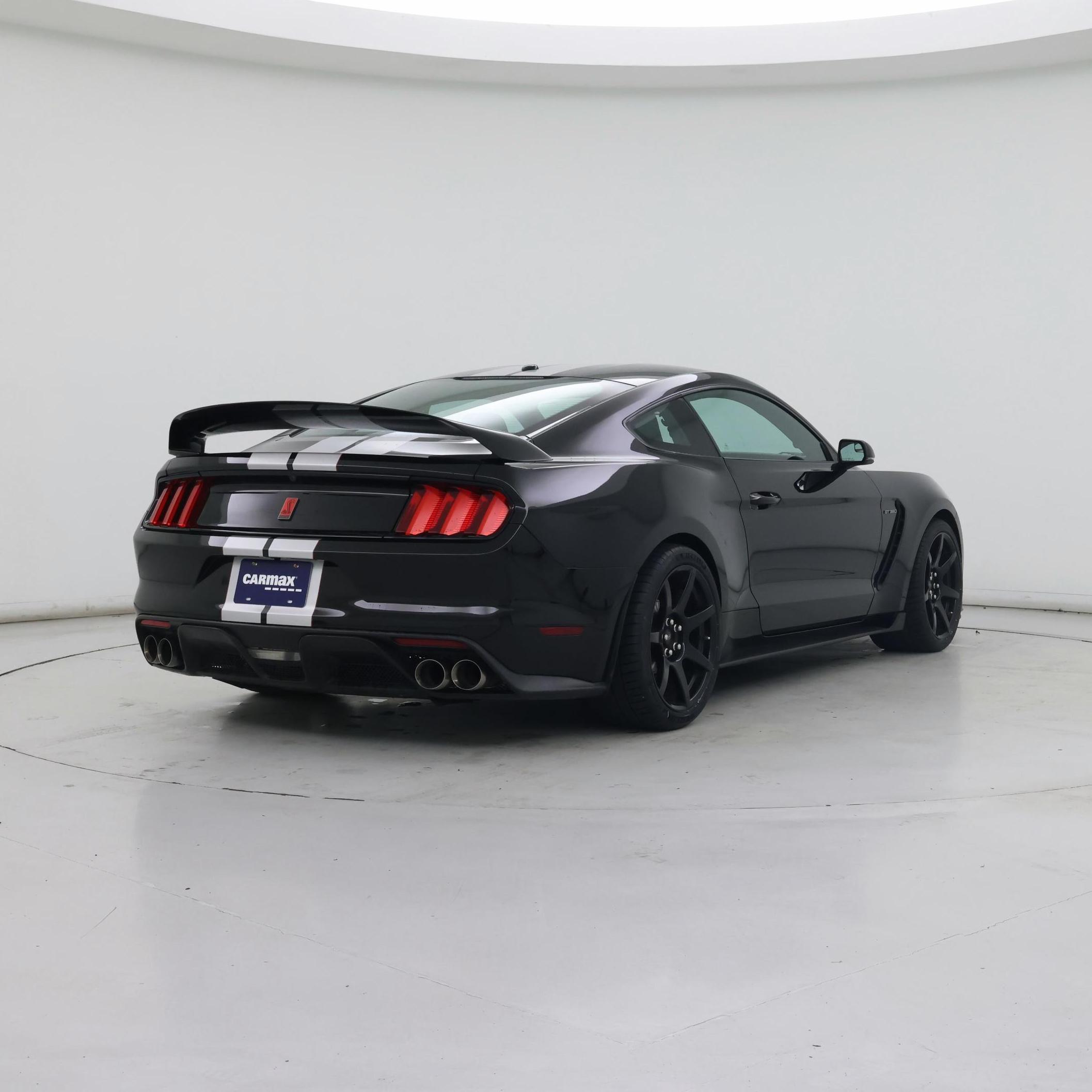 Thumbnail: 2016 Ford Mustang - 8