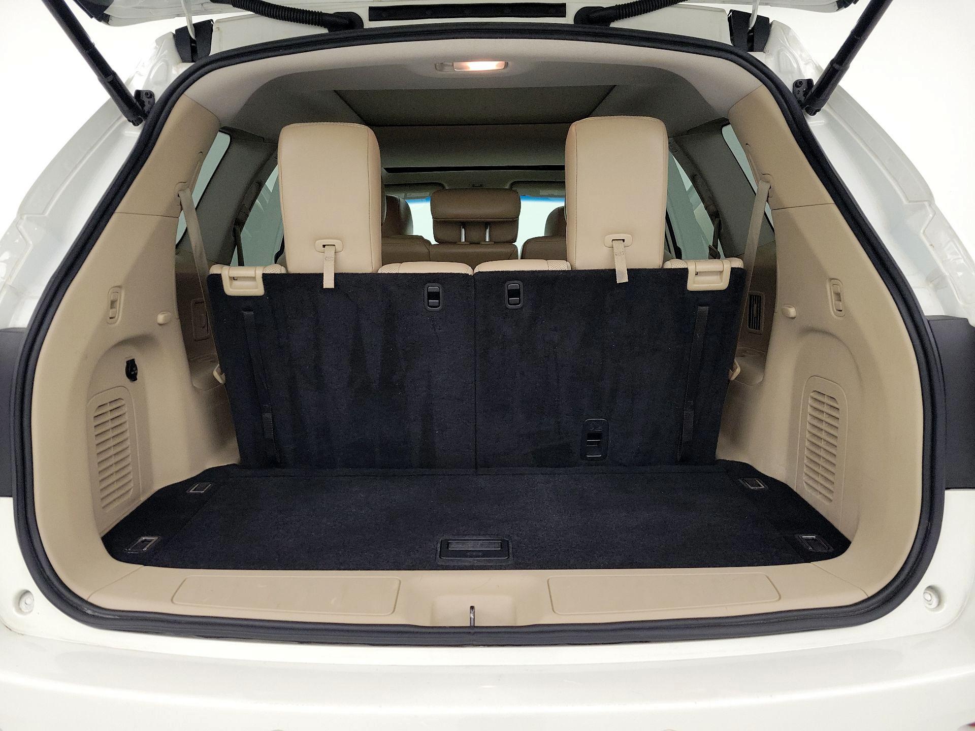 Thumbnail: 2016 Nissan Pathfinder - 20