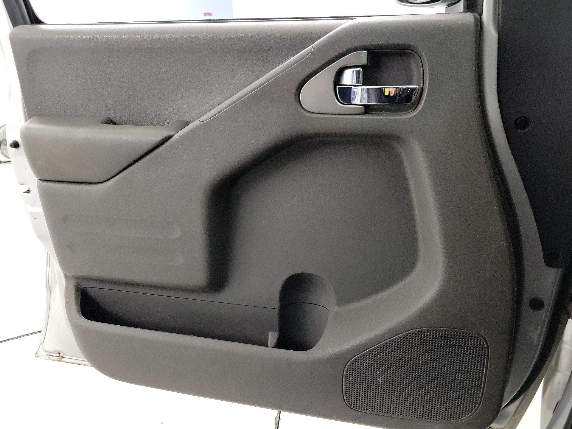 Thumbnail: 2018 Nissan Frontier - 12