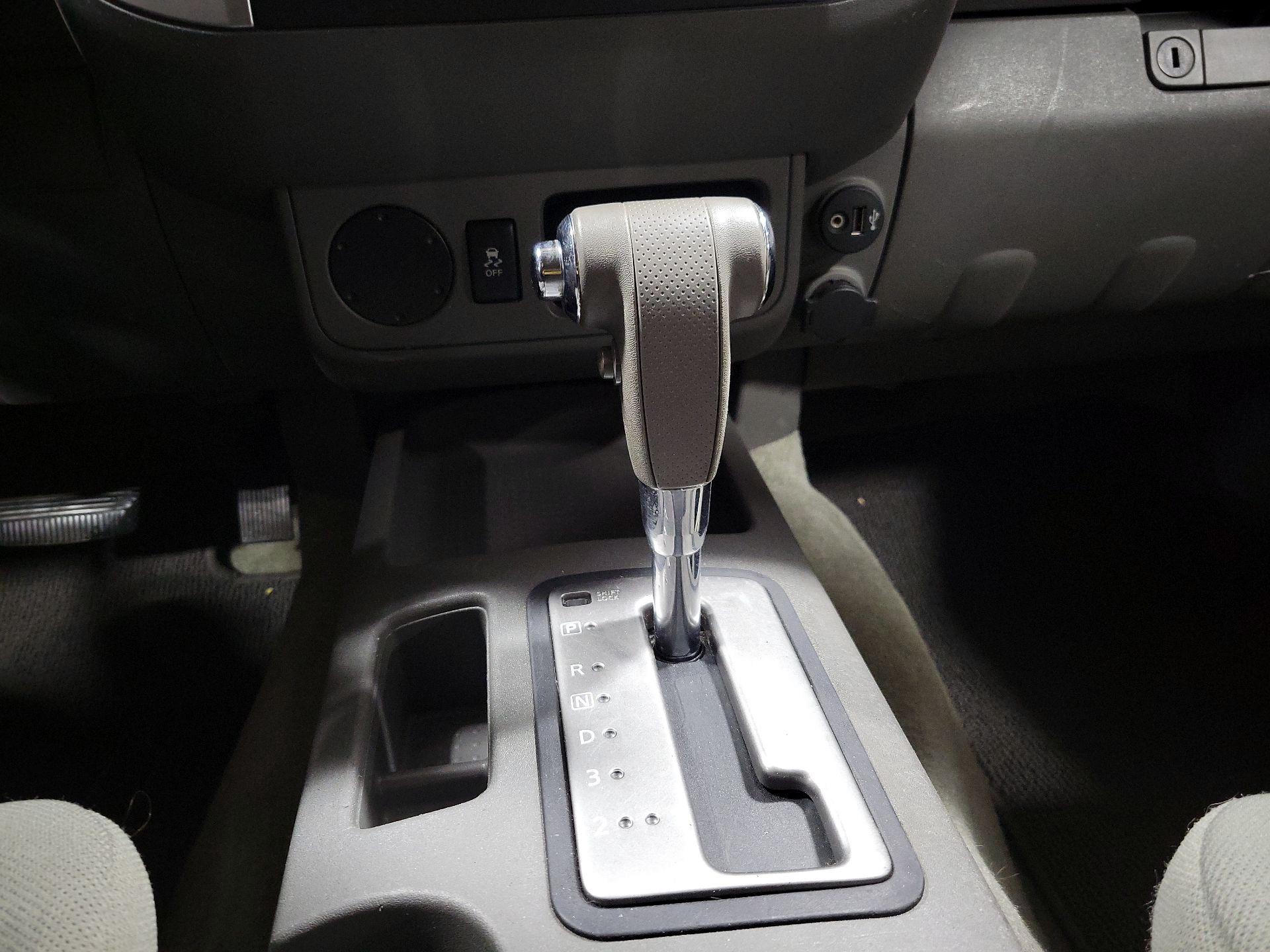 Thumbnail: 2018 Nissan Frontier - 17