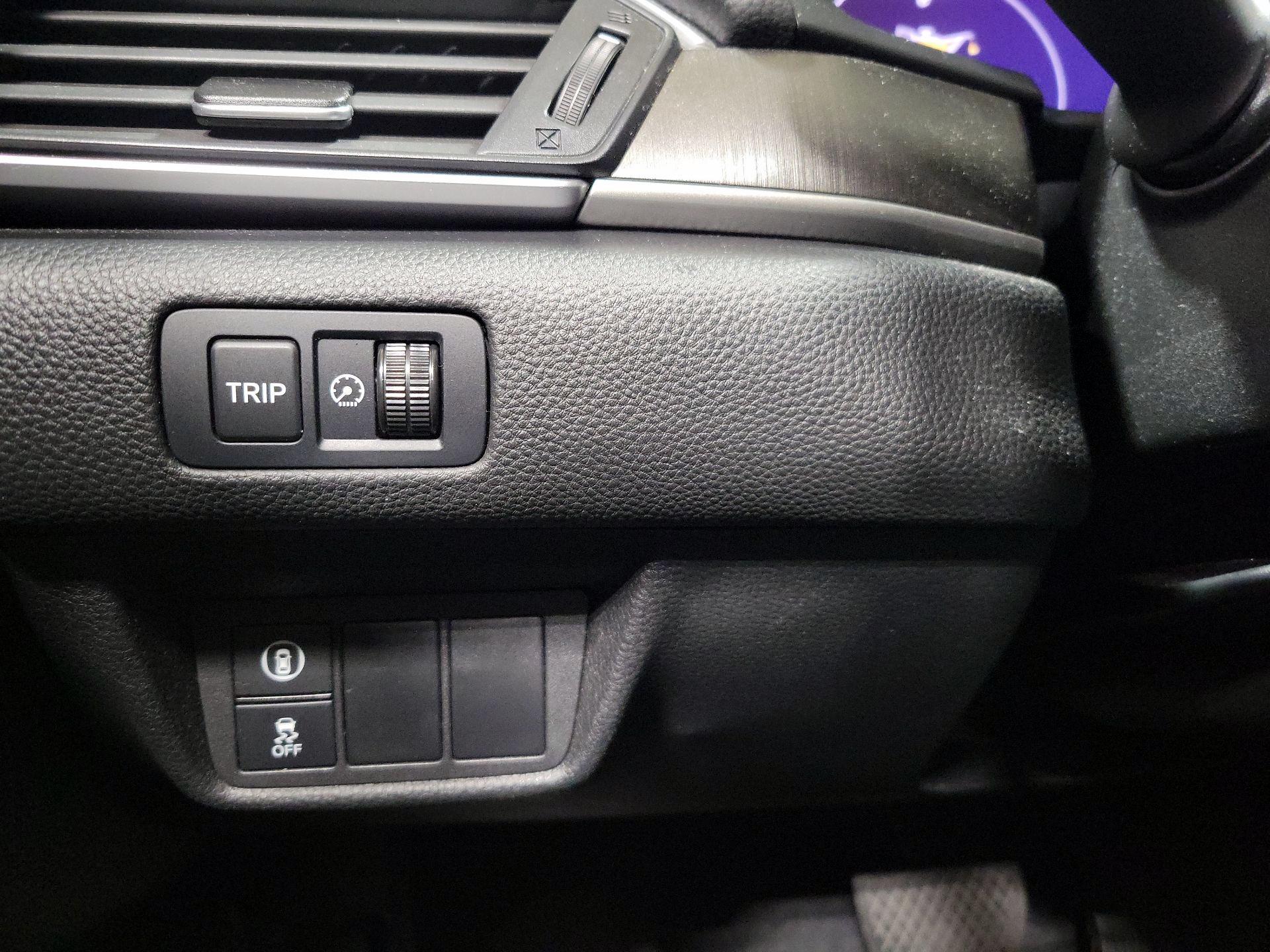 Thumbnail: 2020 Honda Accord - 13