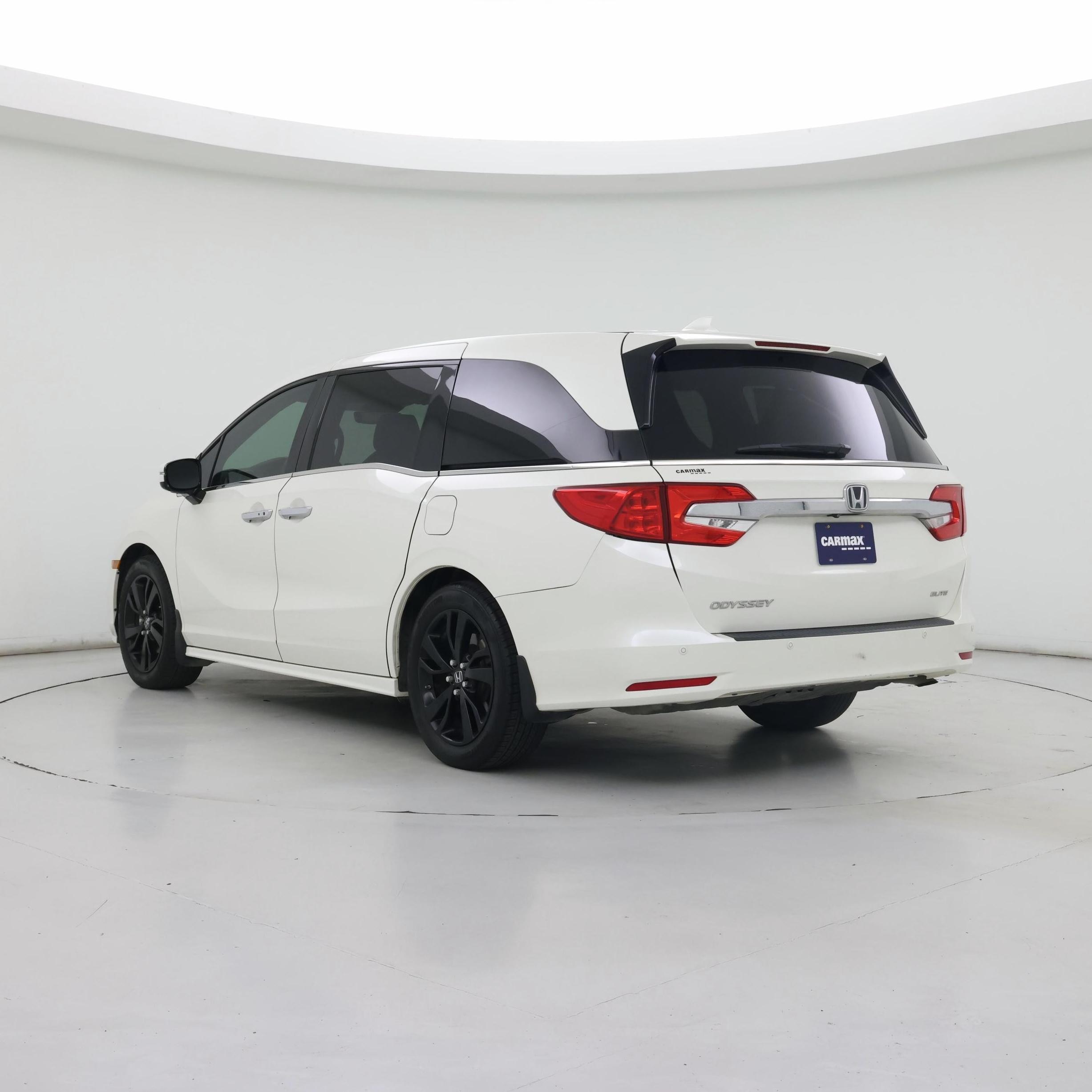 Thumbnail: 2019 Honda Odyssey - 2