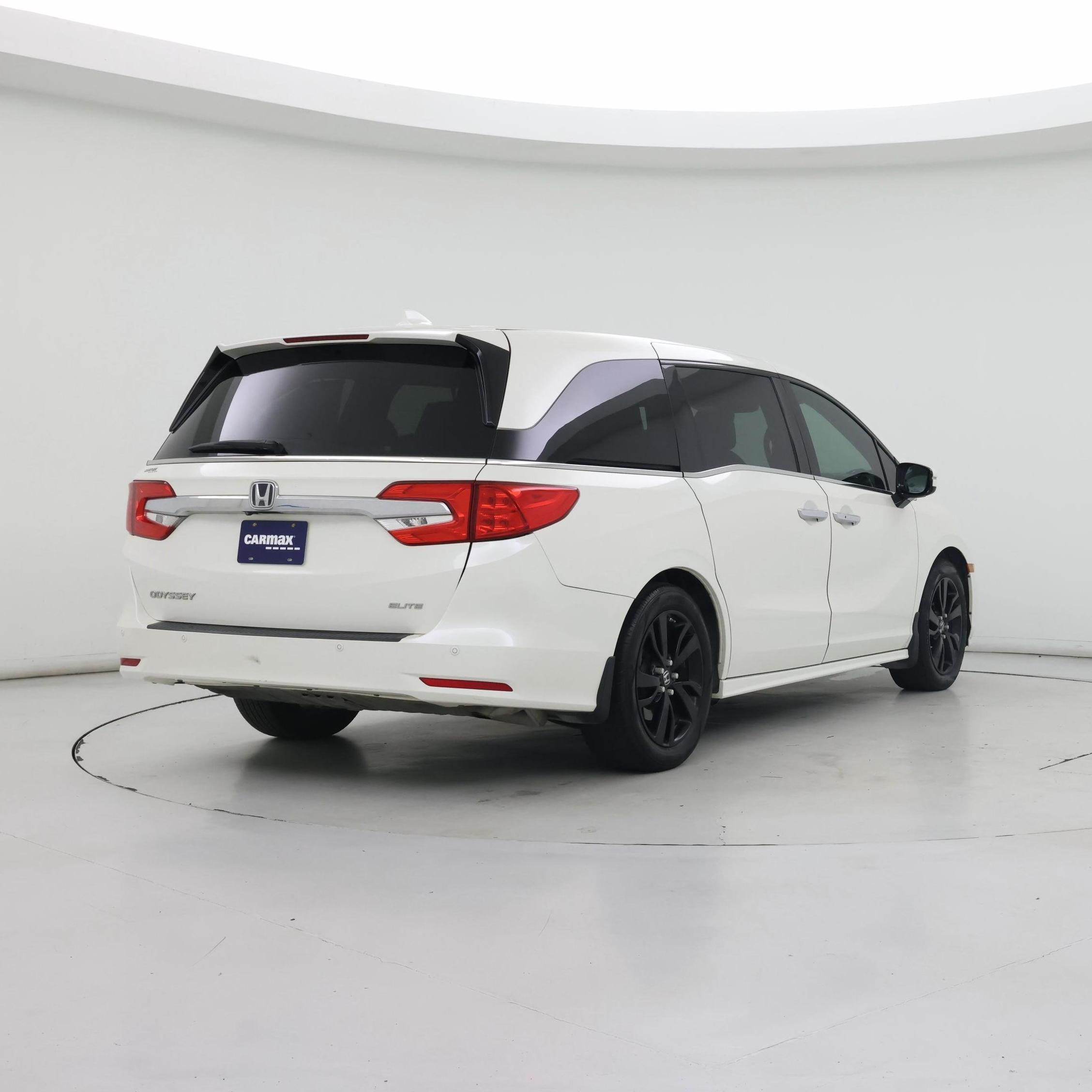 Thumbnail: 2019 Honda Odyssey - 8