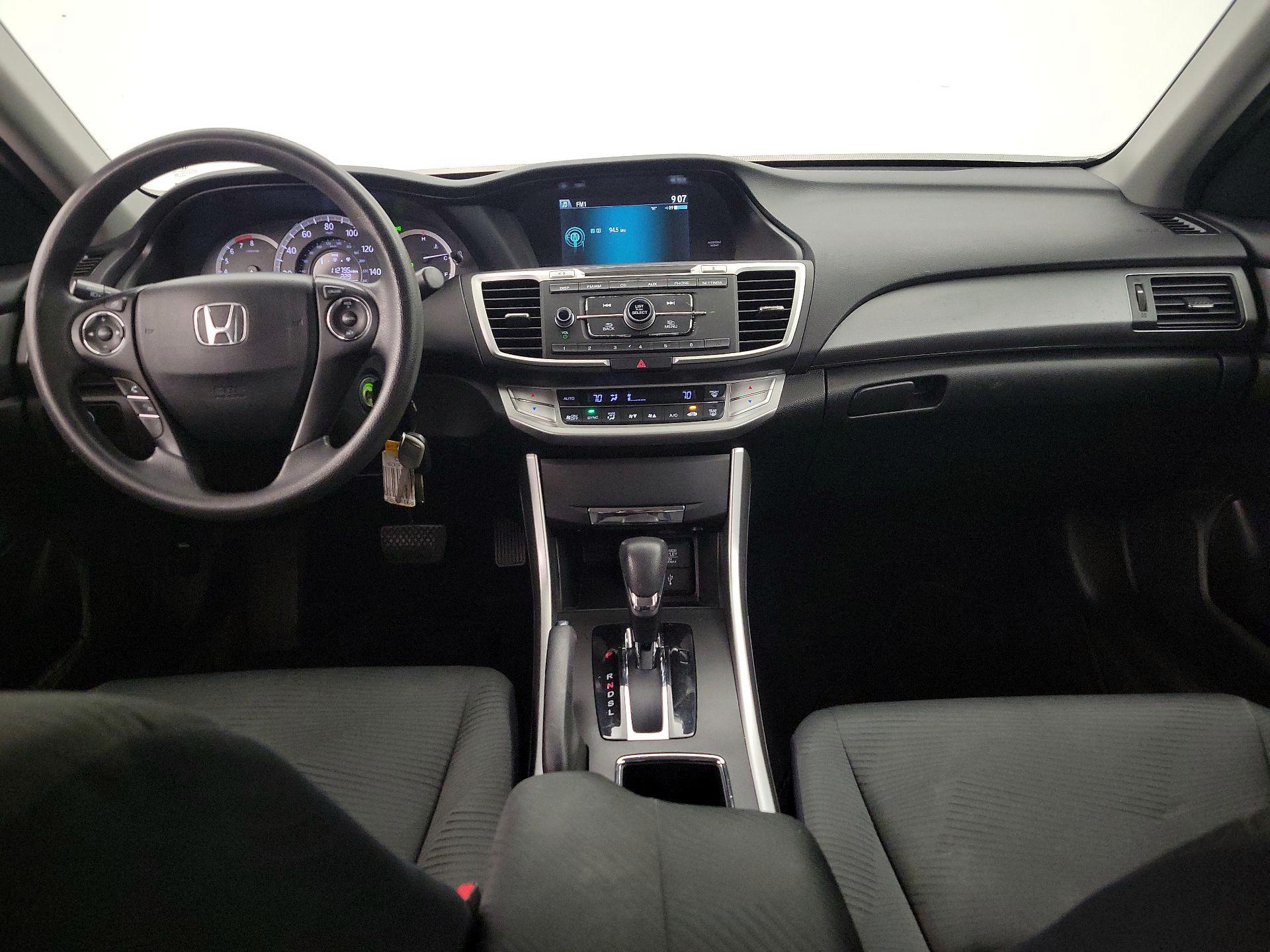 Thumbnail: 2015 Honda Accord - 9