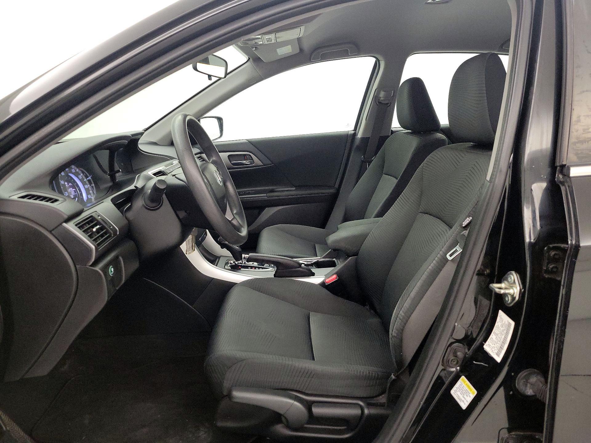 Thumbnail: 2015 Honda Accord - 11