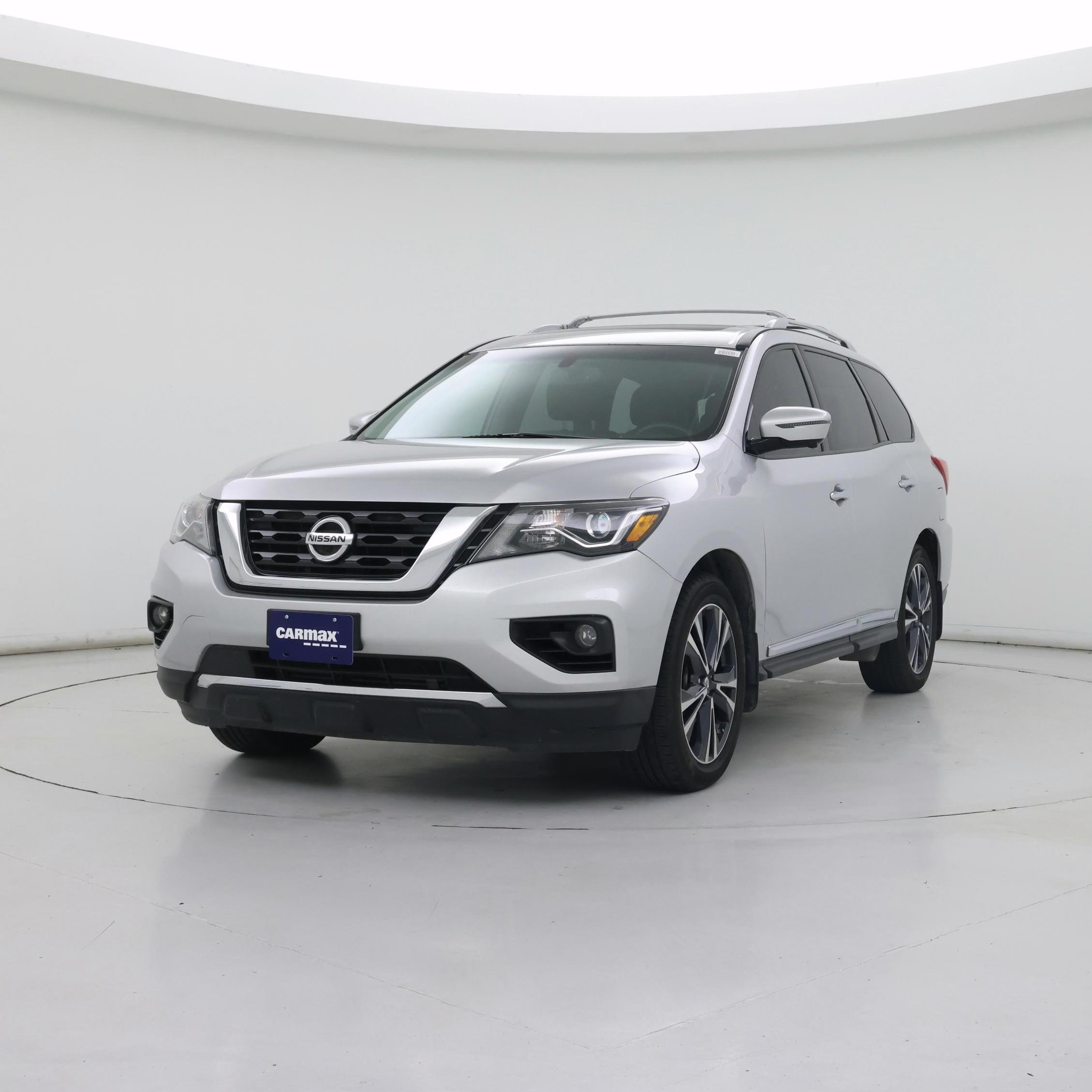 Thumbnail: 2017 Nissan Pathfinder - 4