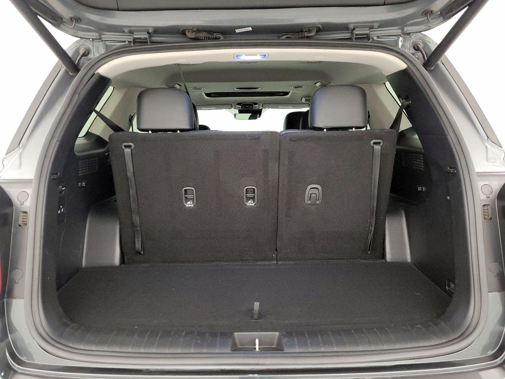 Thumbnail: 2023 Hyundai Palisade - 20