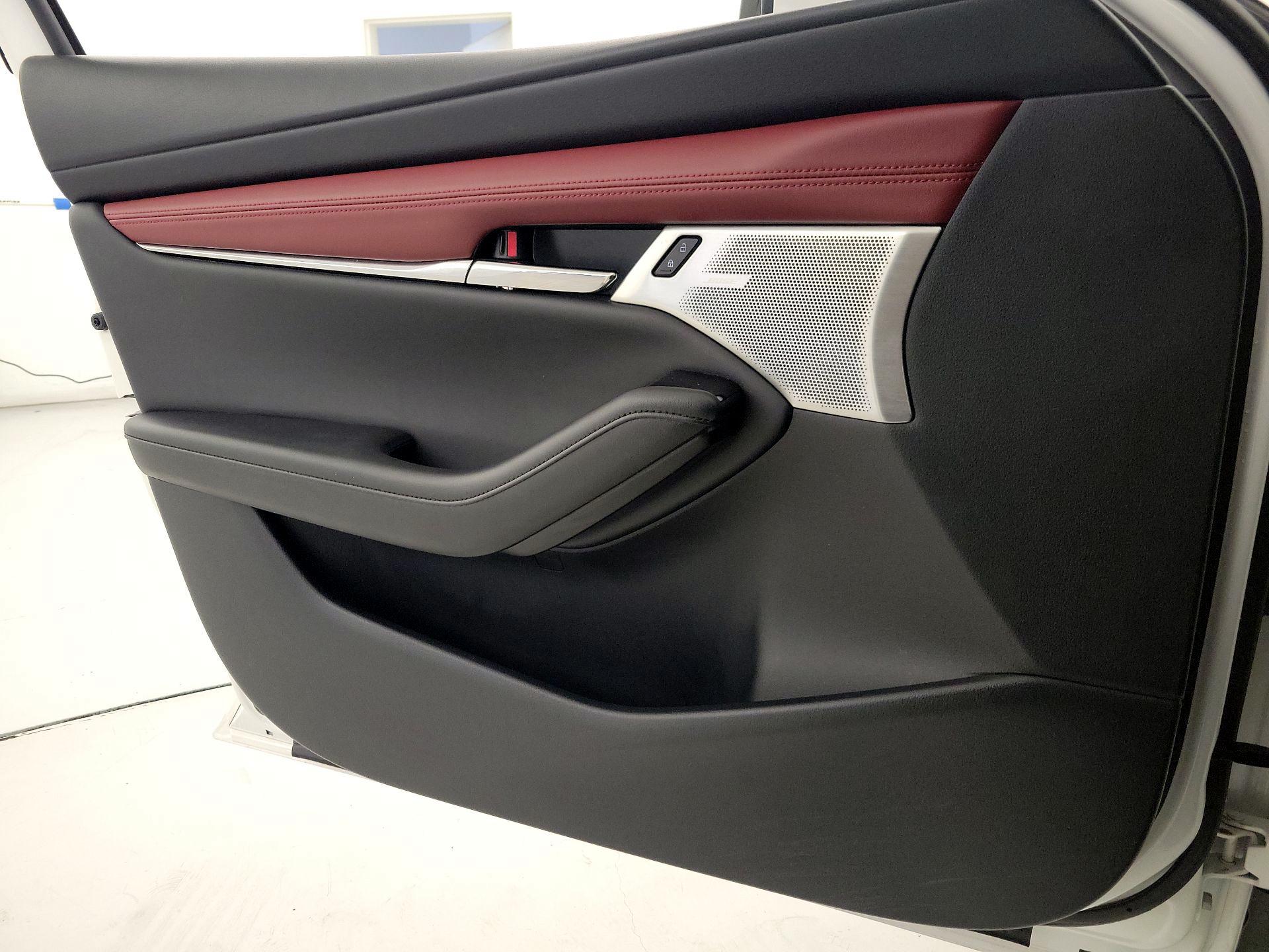 Thumbnail: 2024 Mazda Mazda3 - 12