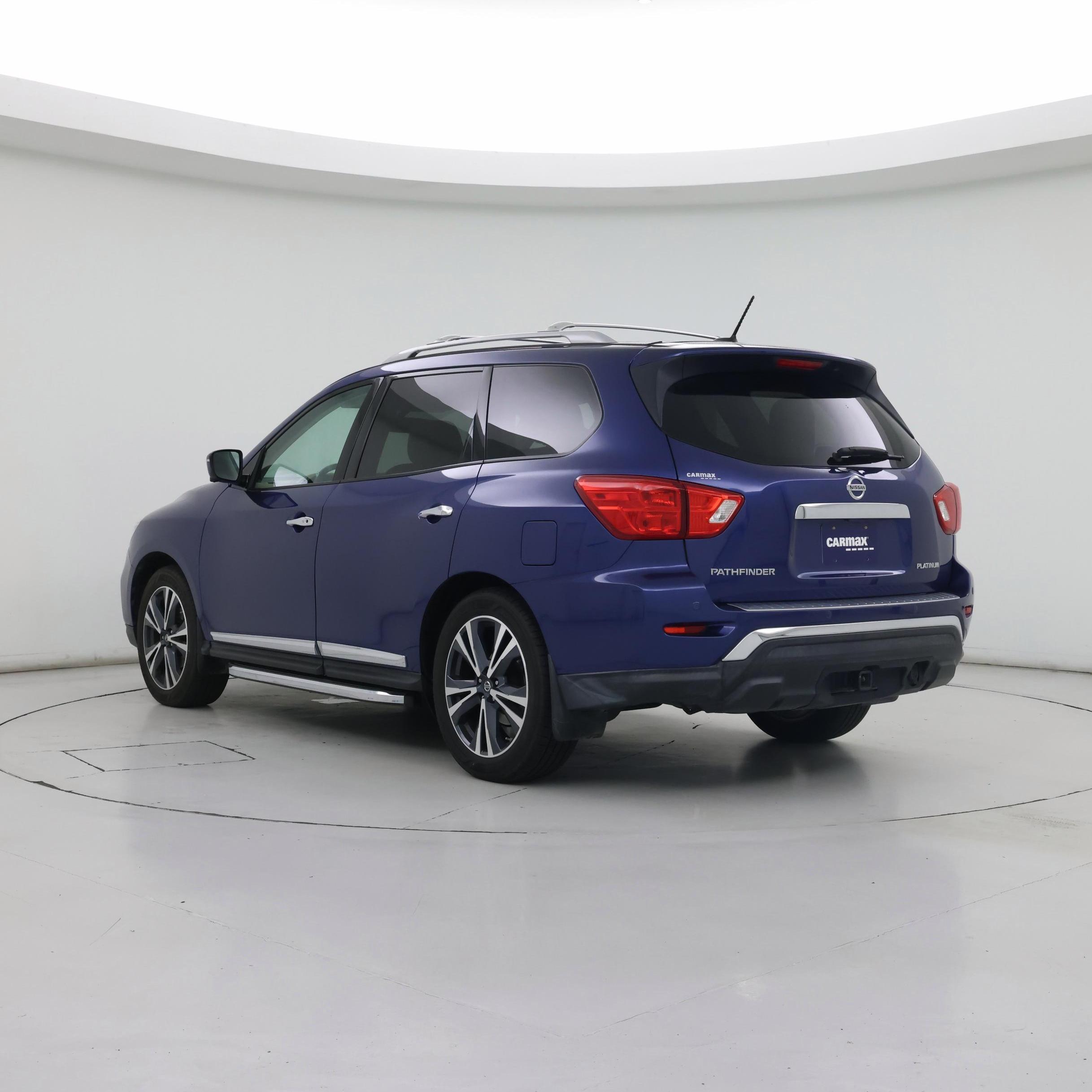 Thumbnail: 2018 Nissan Pathfinder - 2