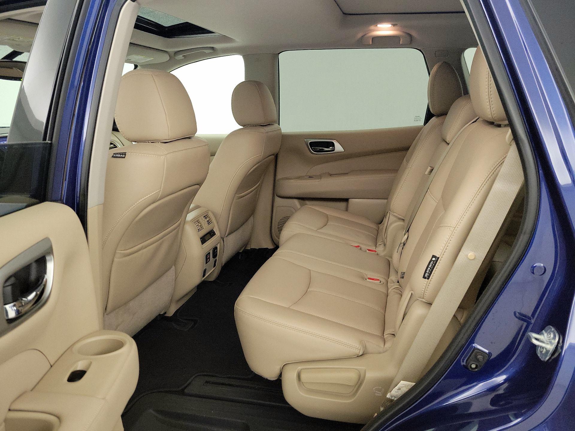 Thumbnail: 2018 Nissan Pathfinder - 19