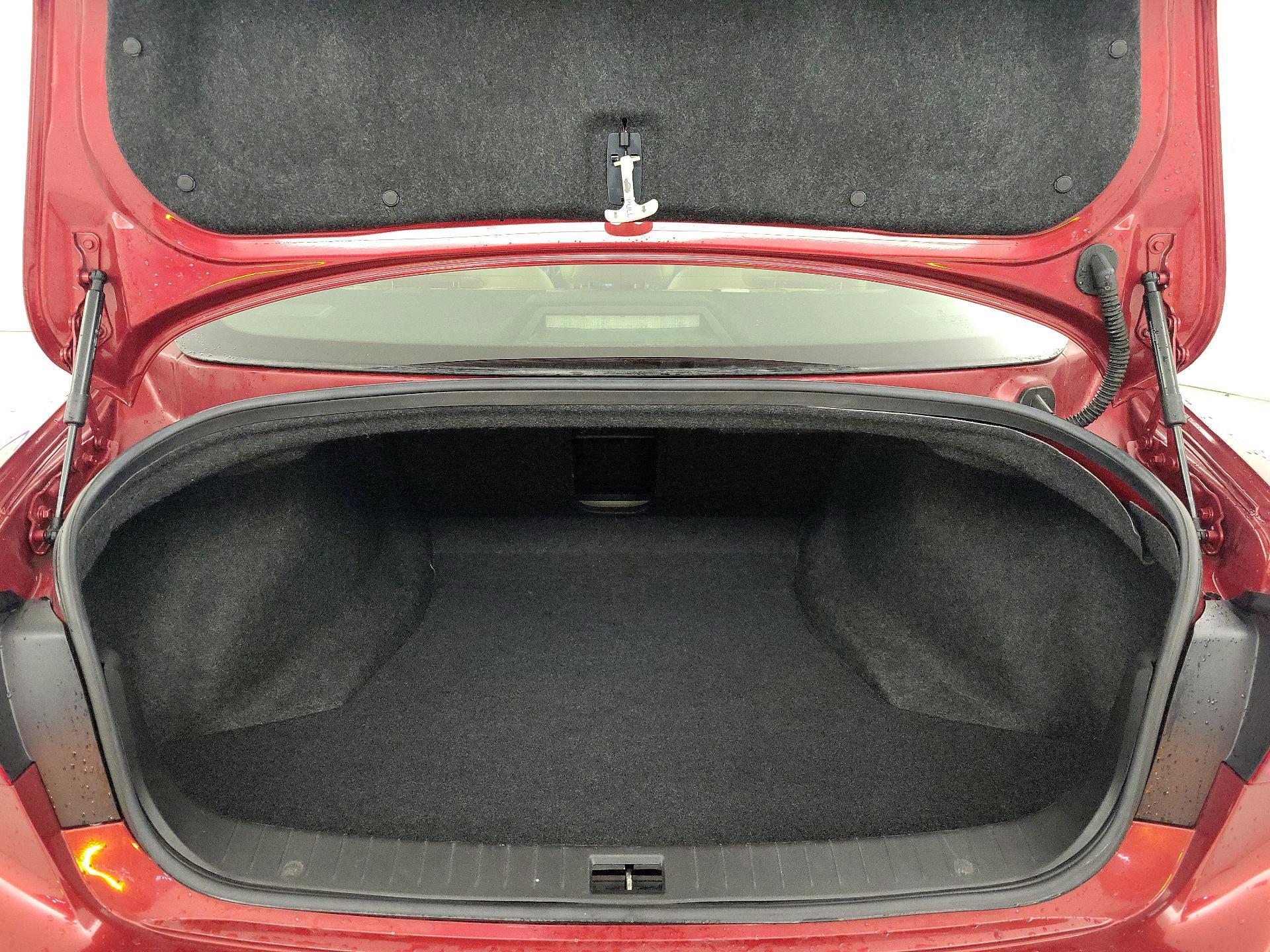 Thumbnail: 2015 INFINITI Q50 - 20