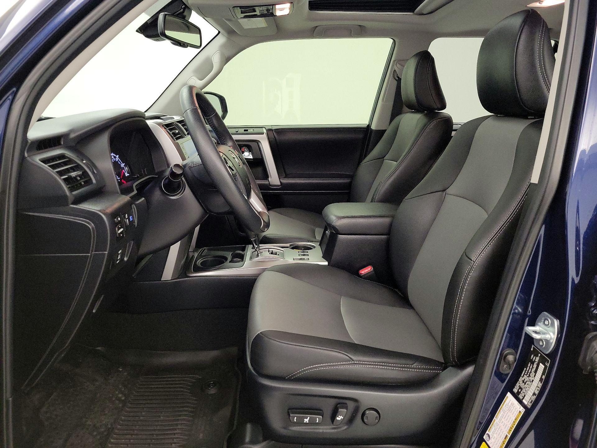 Thumbnail: 2020 Toyota 4Runner - 11